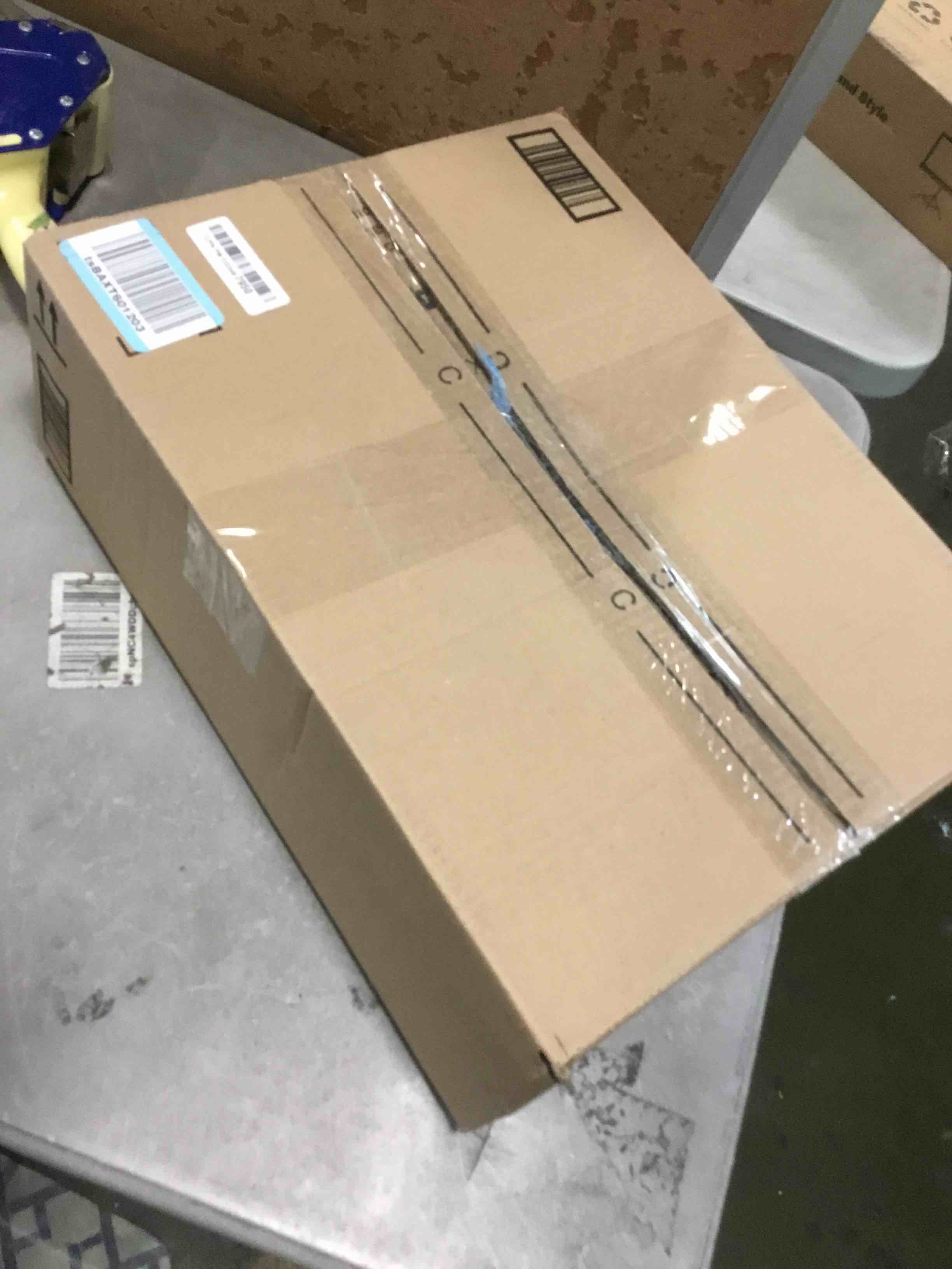 https://s3.amazonaws.com/lotting-images-prod/bidfta/BLU6535523_1719846373471.jpeg