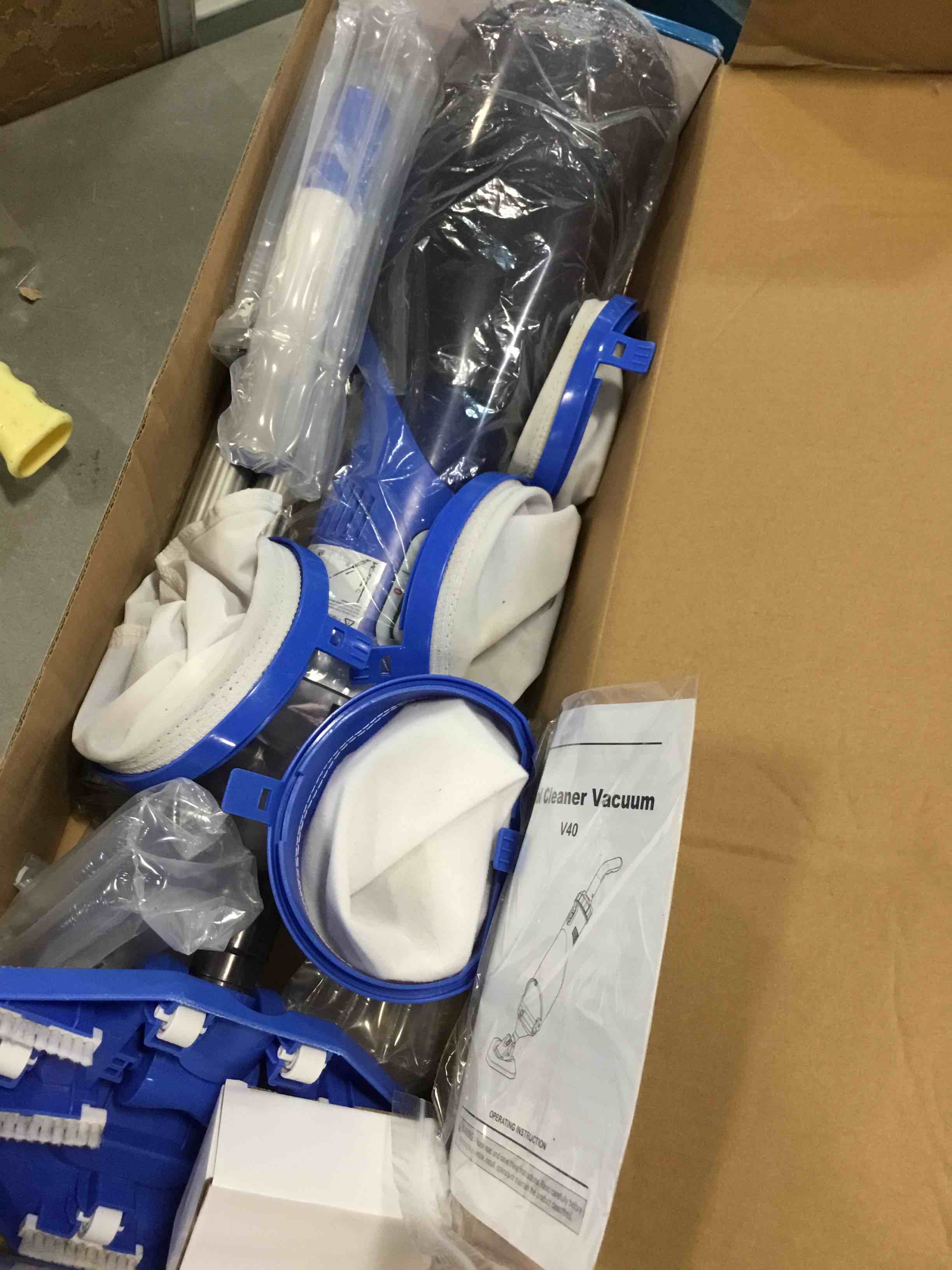 https://s3.amazonaws.com/lotting-images-prod/bidfta/BLU6535601_1719858698833.jpeg