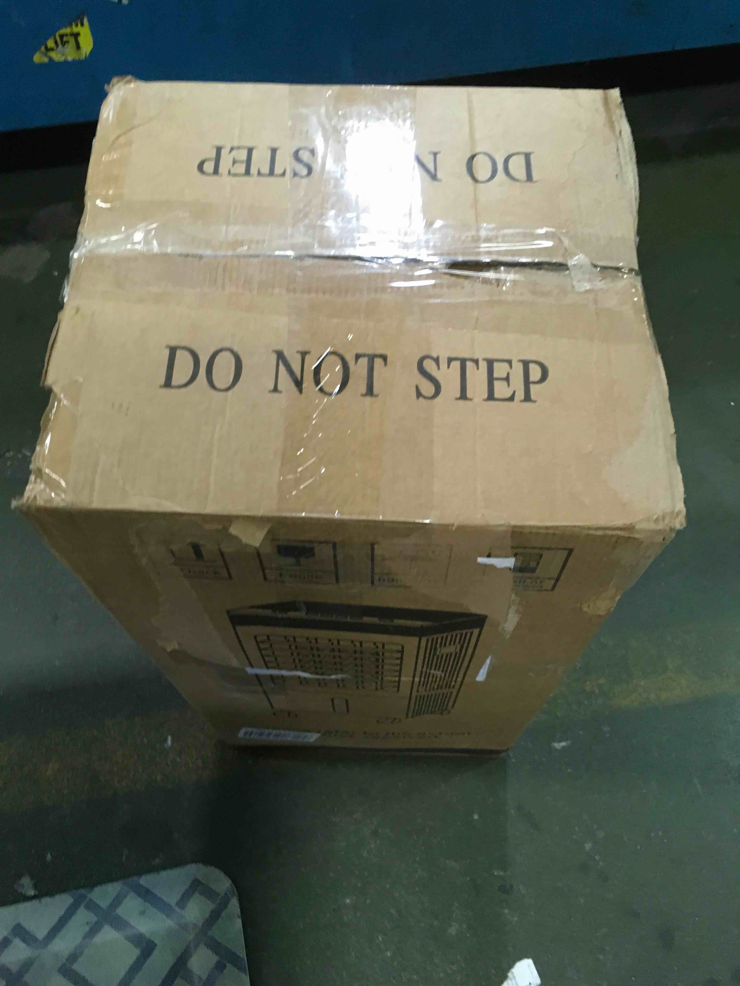 https://s3.amazonaws.com/lotting-images-prod/bidfta/BLU6535893_1719941150944.jpeg