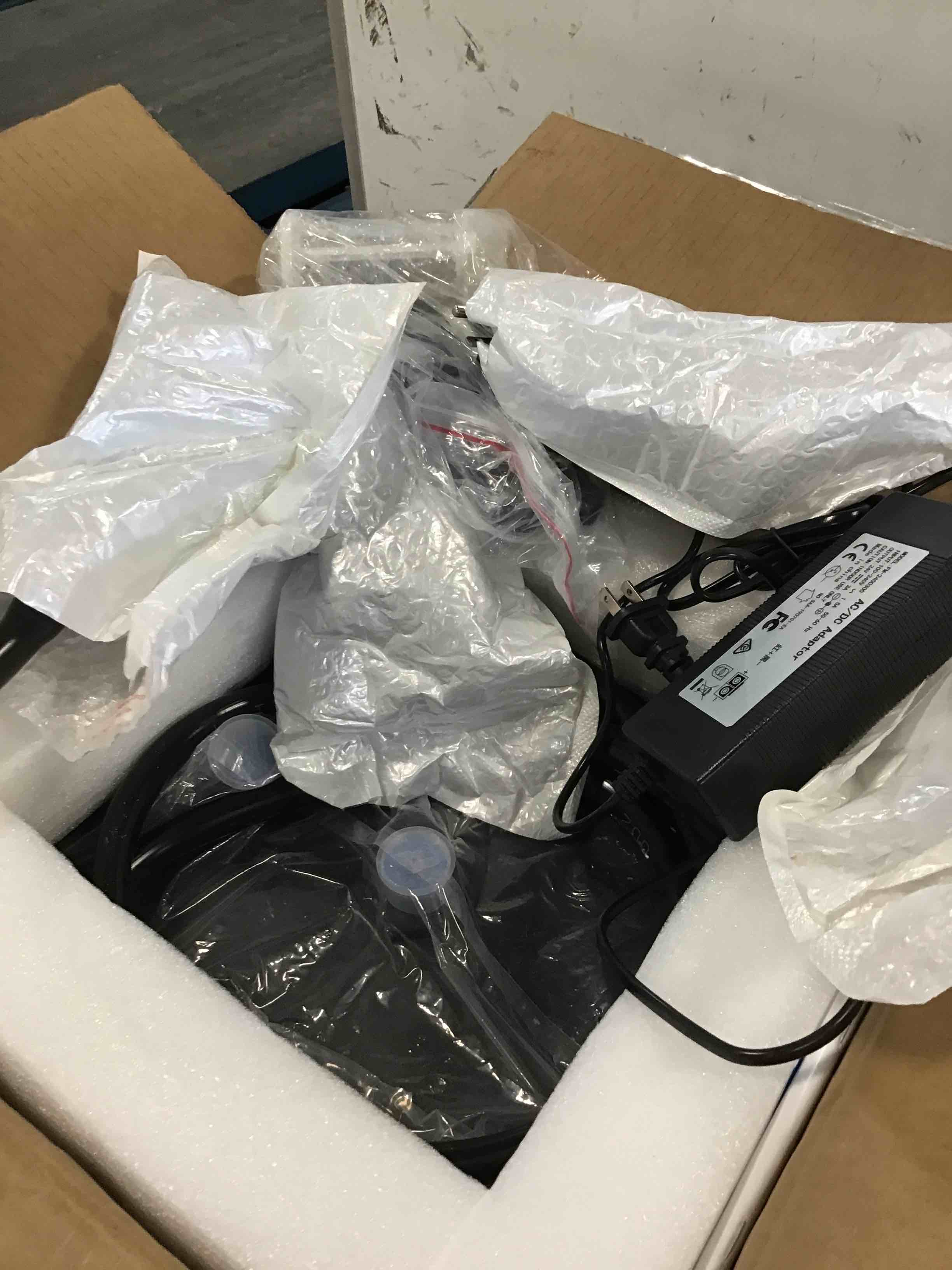 https://s3.amazonaws.com/lotting-images-prod/bidfta/BLU6536067_1718380109655.jpeg