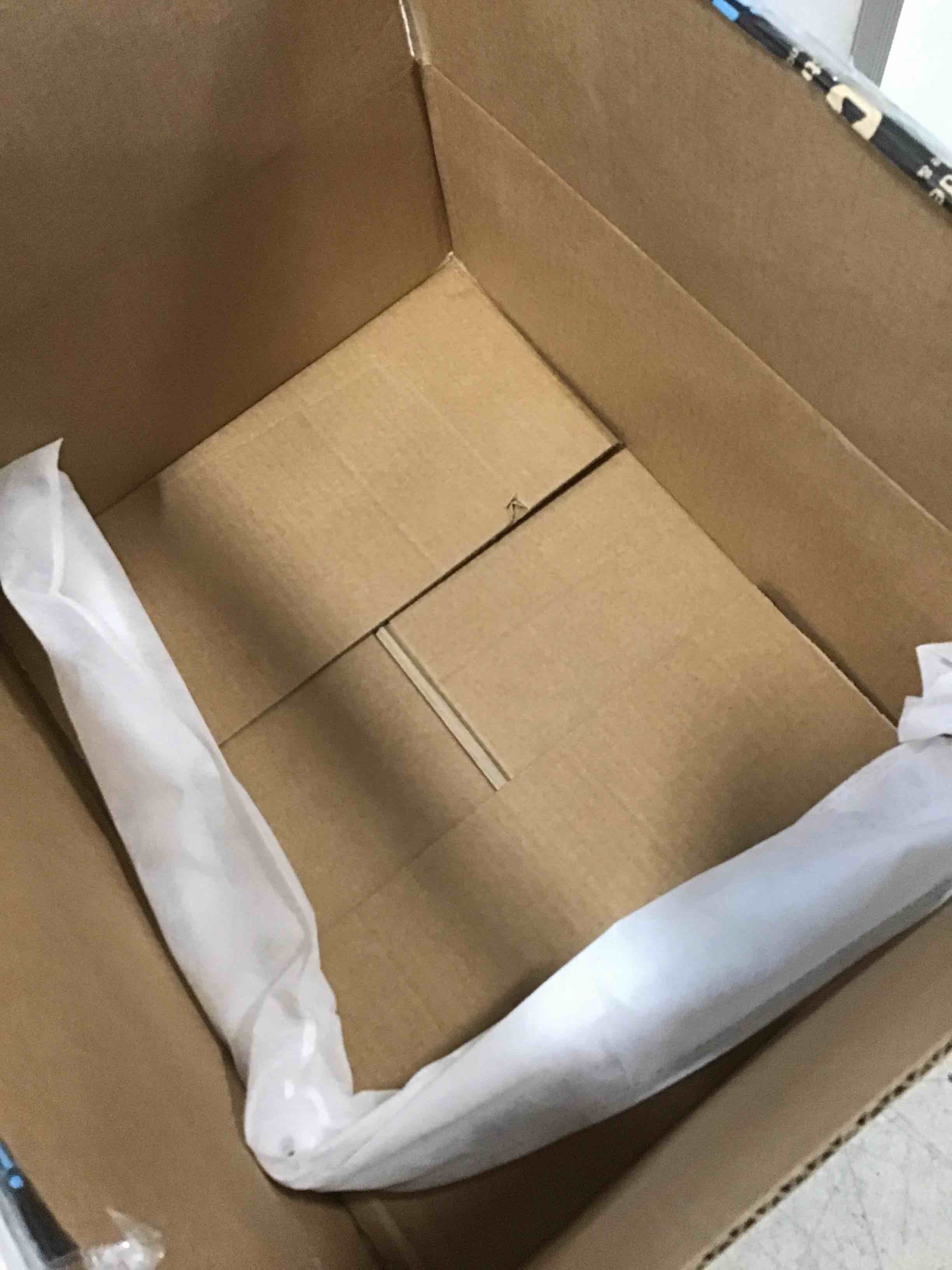 https://s3.amazonaws.com/lotting-images-prod/bidfta/BLU6536153_1718392905714.jpeg