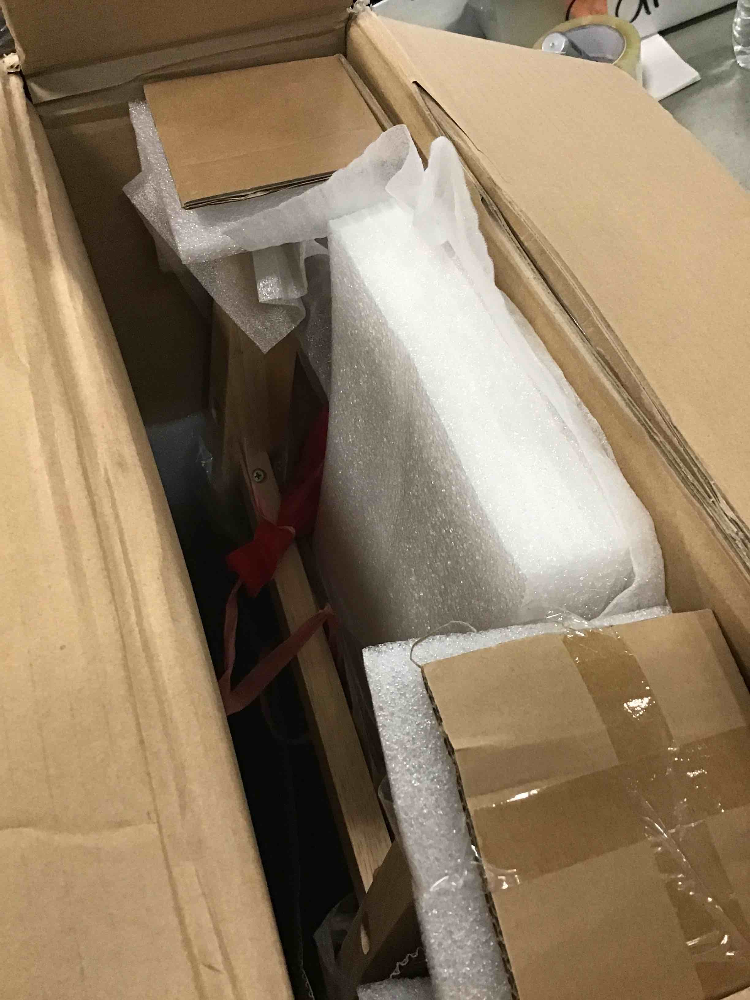https://s3.amazonaws.com/lotting-images-prod/bidfta/BLU6536484_1718628955021.jpeg