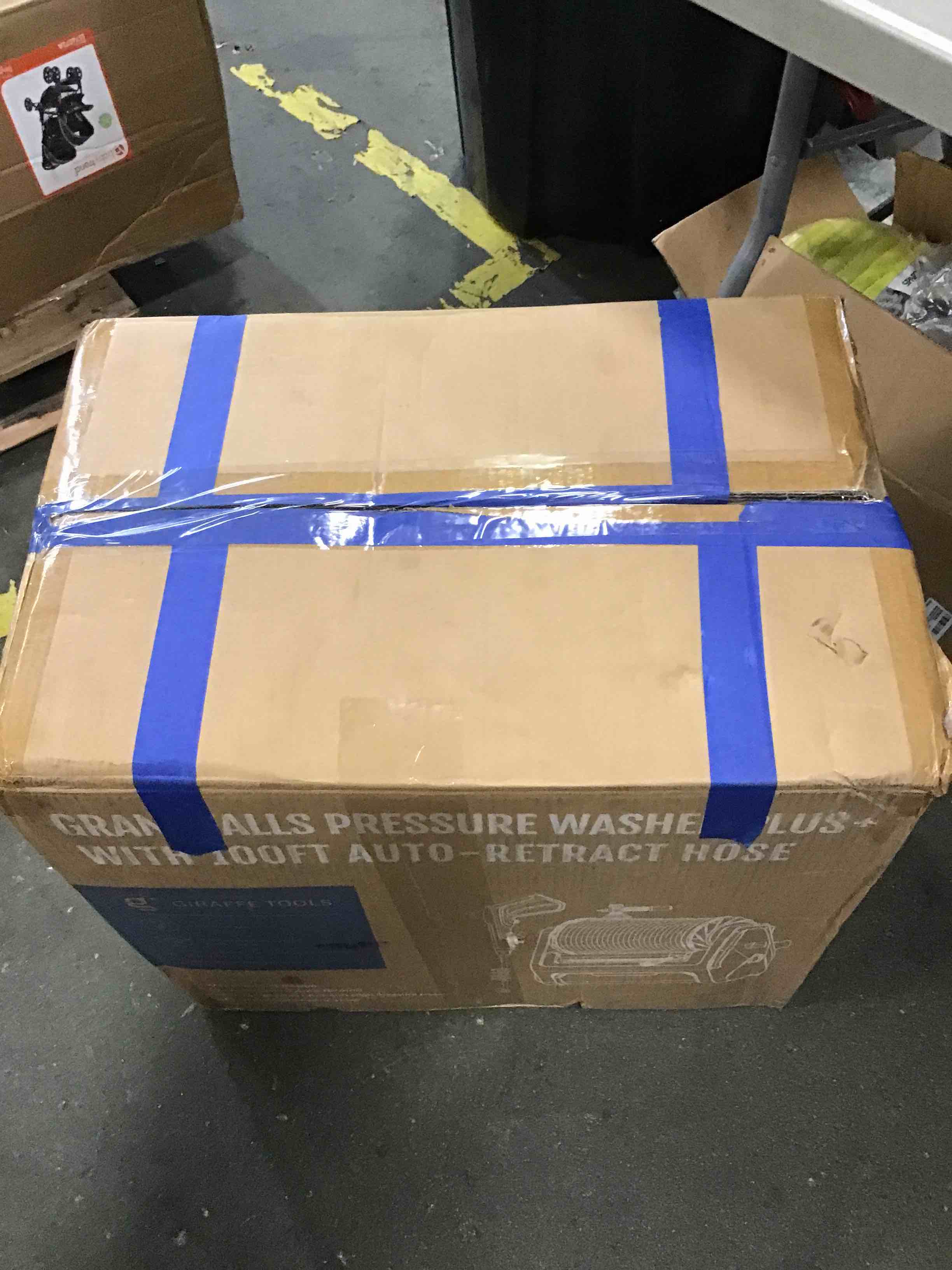 https://s3.amazonaws.com/lotting-images-prod/bidfta/BLU6536507_1718631871570.jpeg