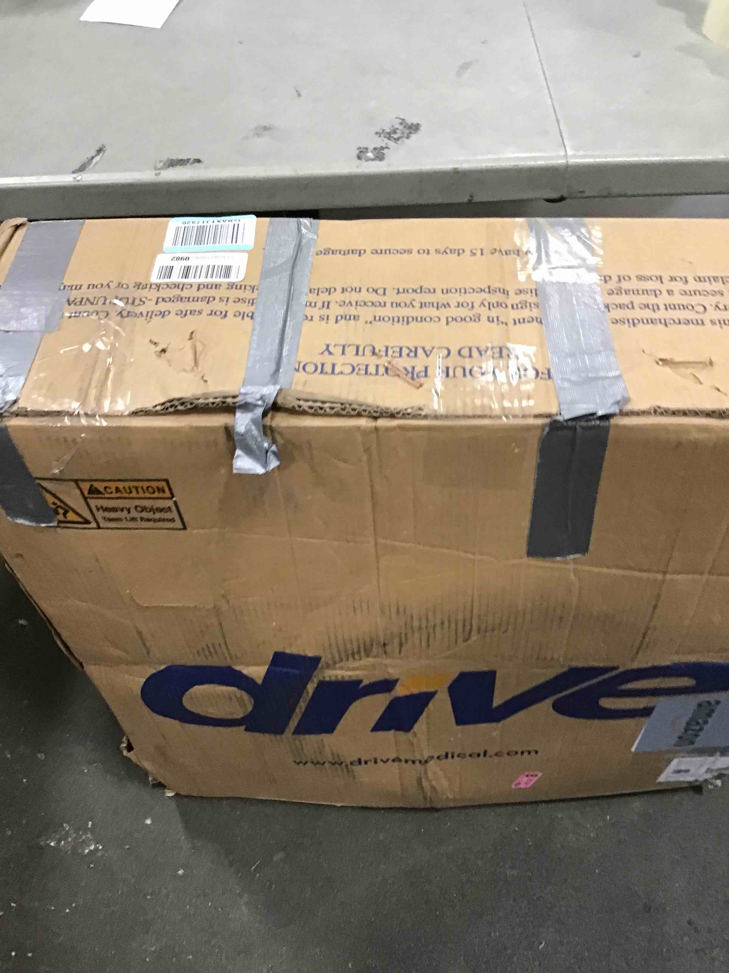 https://s3.amazonaws.com/lotting-images-prod/bidfta/BLU6536605_1718647248730.jpeg