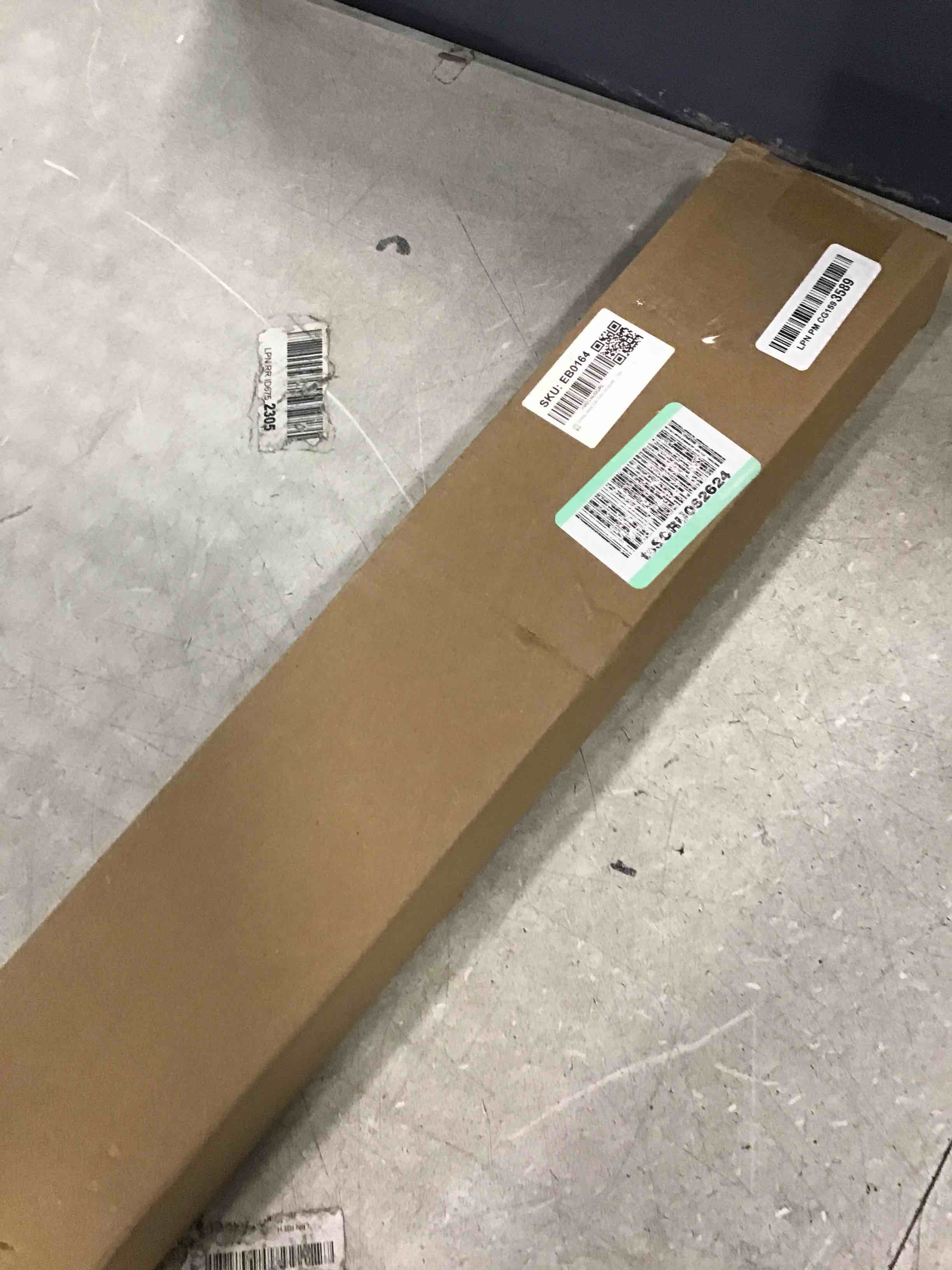 https://s3.amazonaws.com/lotting-images-prod/bidfta/BLU6536677_1718709228635.jpeg