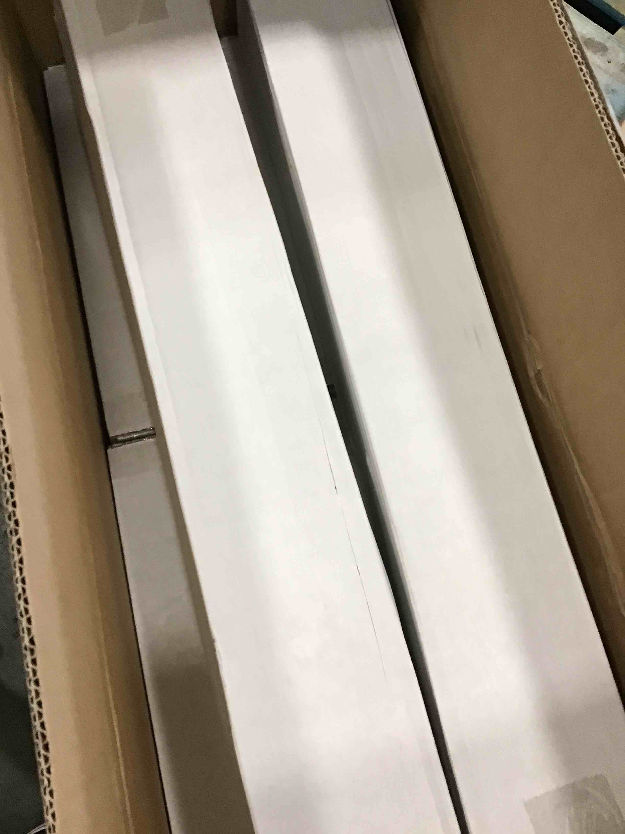 https://s3.amazonaws.com/lotting-images-prod/bidfta/BLU6536717_1718713447416.jpeg