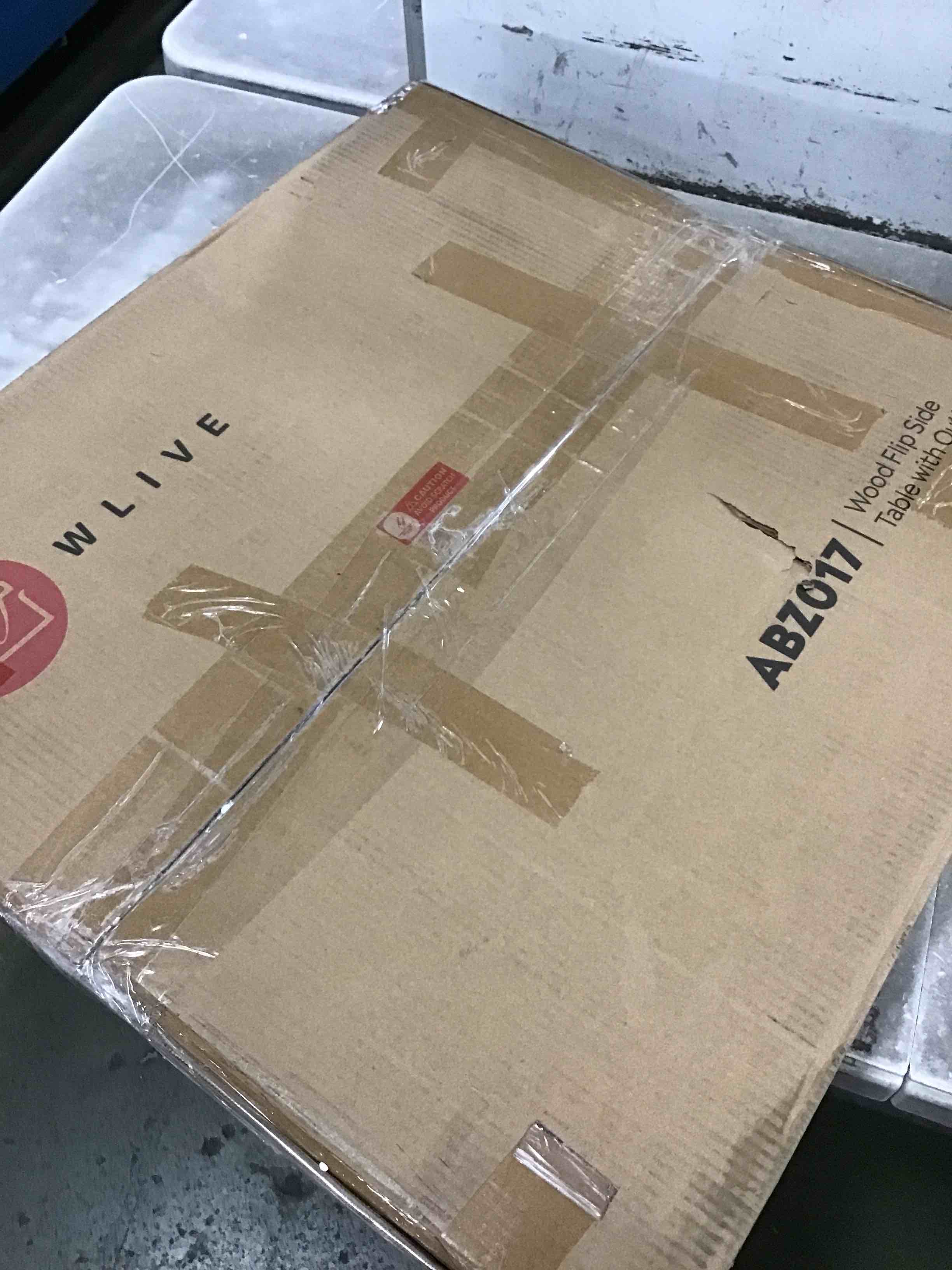 https://s3.amazonaws.com/lotting-images-prod/bidfta/BLU6537048_1718882955962.jpeg