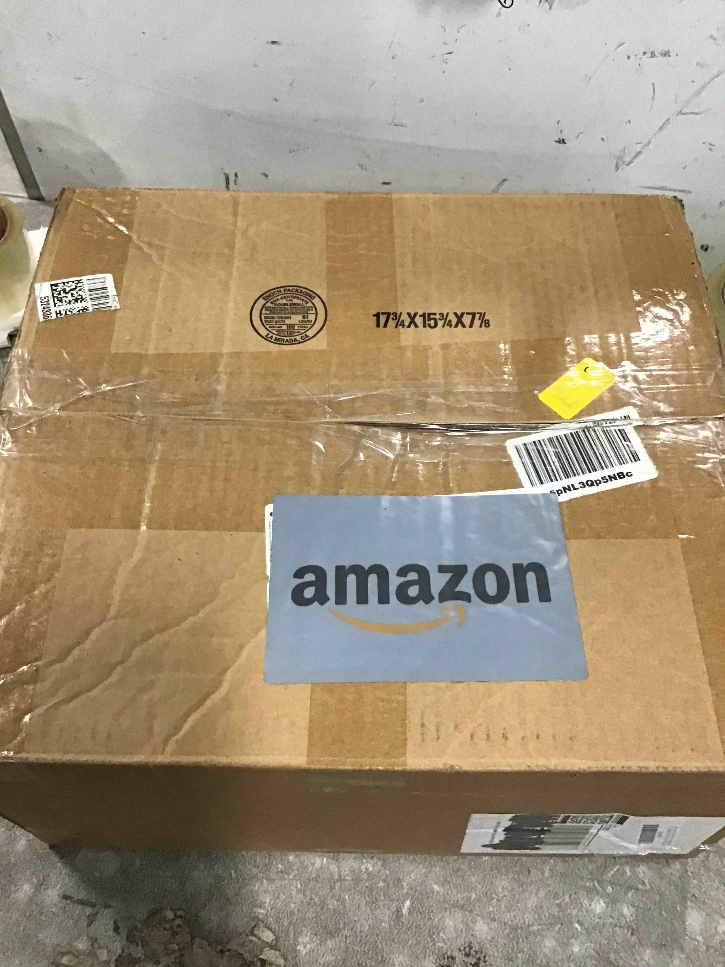 https://s3.amazonaws.com/lotting-images-prod/bidfta/BLU6537322_1718967887520.jpeg