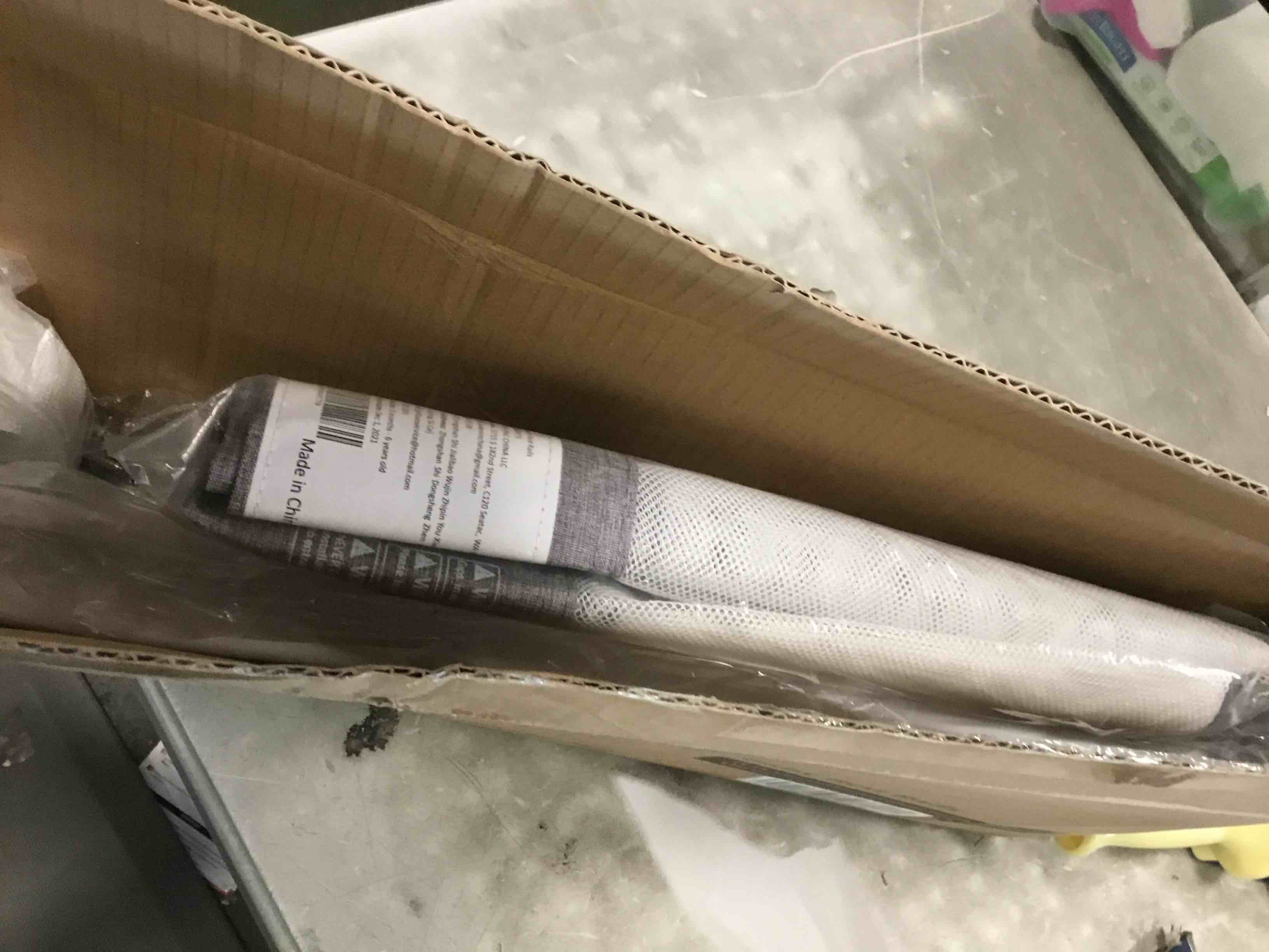 https://s3.amazonaws.com/lotting-images-prod/bidfta/BLU6539438_1718562072405.jpeg