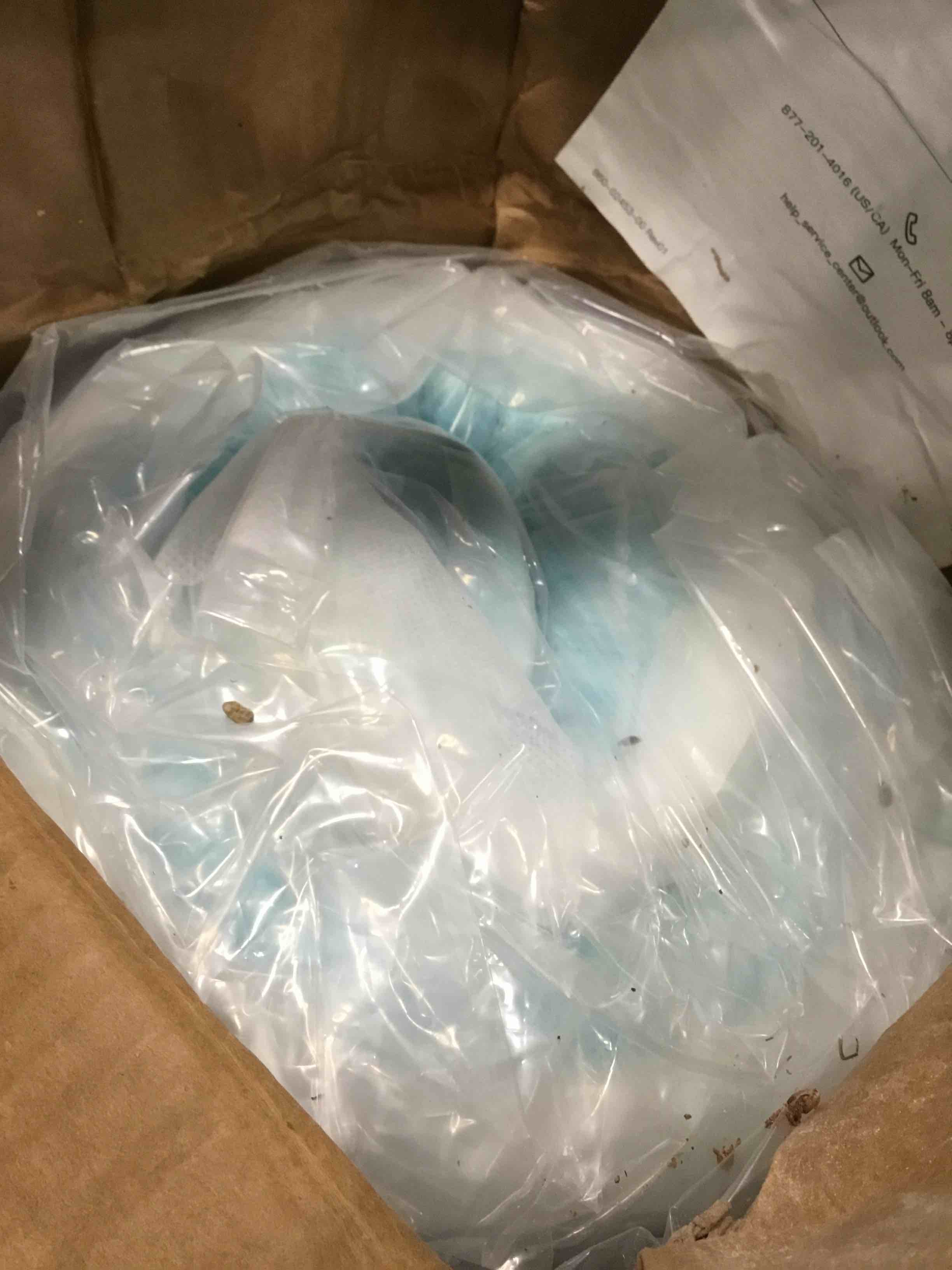 https://s3.amazonaws.com/lotting-images-prod/bidfta/BLU6539443_1718562657218.jpeg