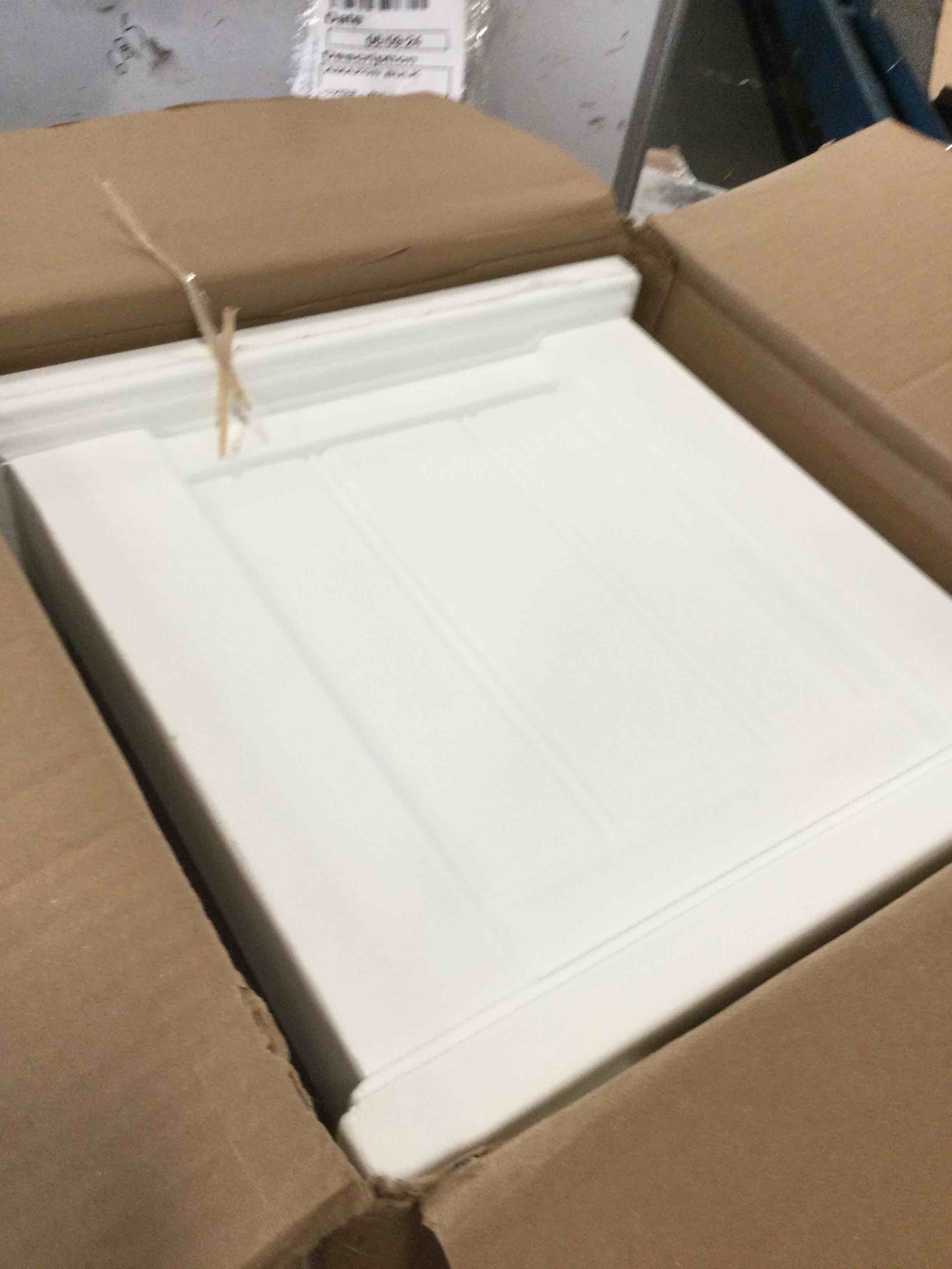https://s3.amazonaws.com/lotting-images-prod/bidfta/BLU6539642_1718640024749.jpeg