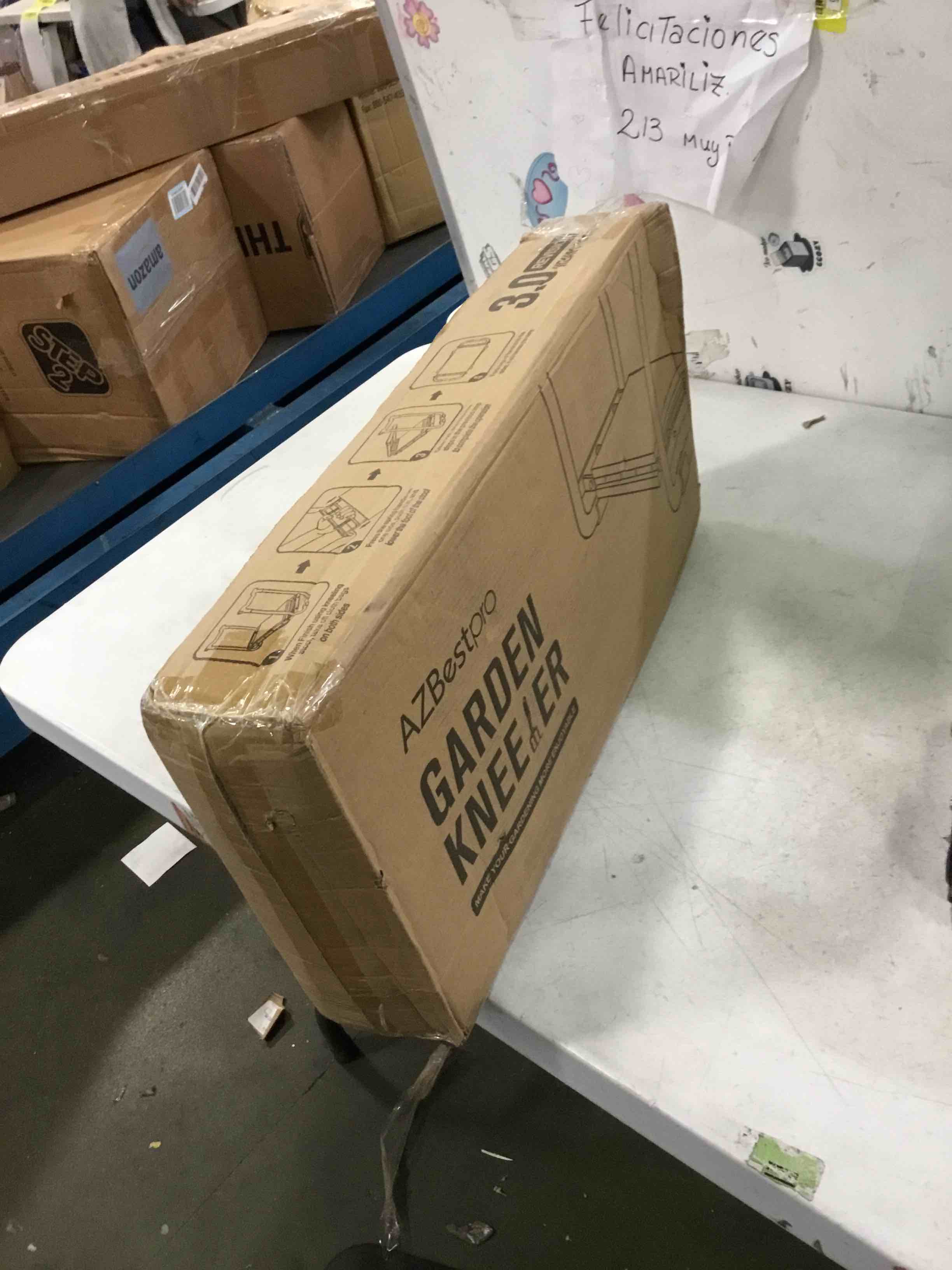 https://s3.amazonaws.com/lotting-images-prod/bidfta/BLU6540480_1718282487951.jpeg