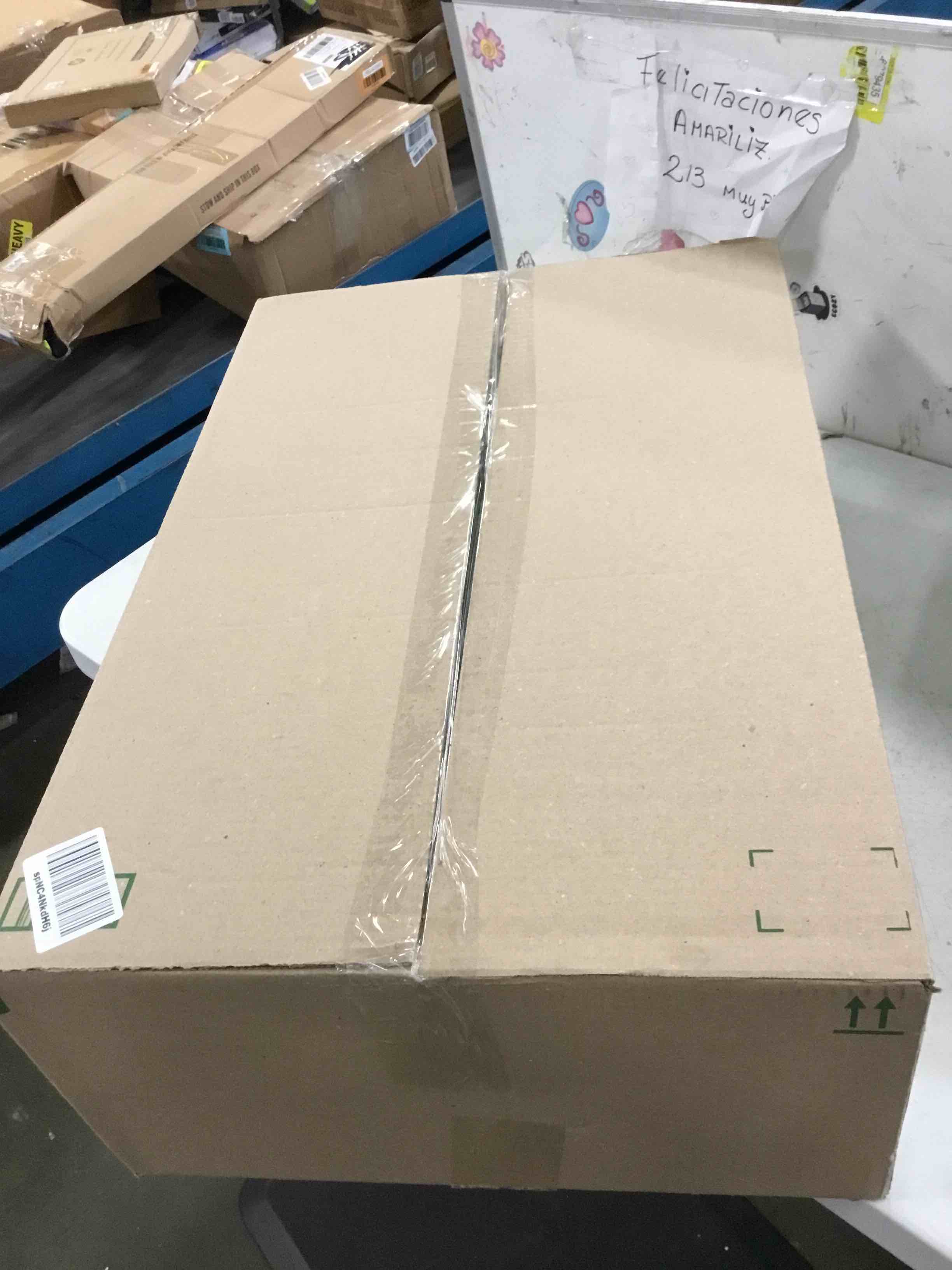 https://s3.amazonaws.com/lotting-images-prod/bidfta/BLU6540491_1718283853033.jpeg