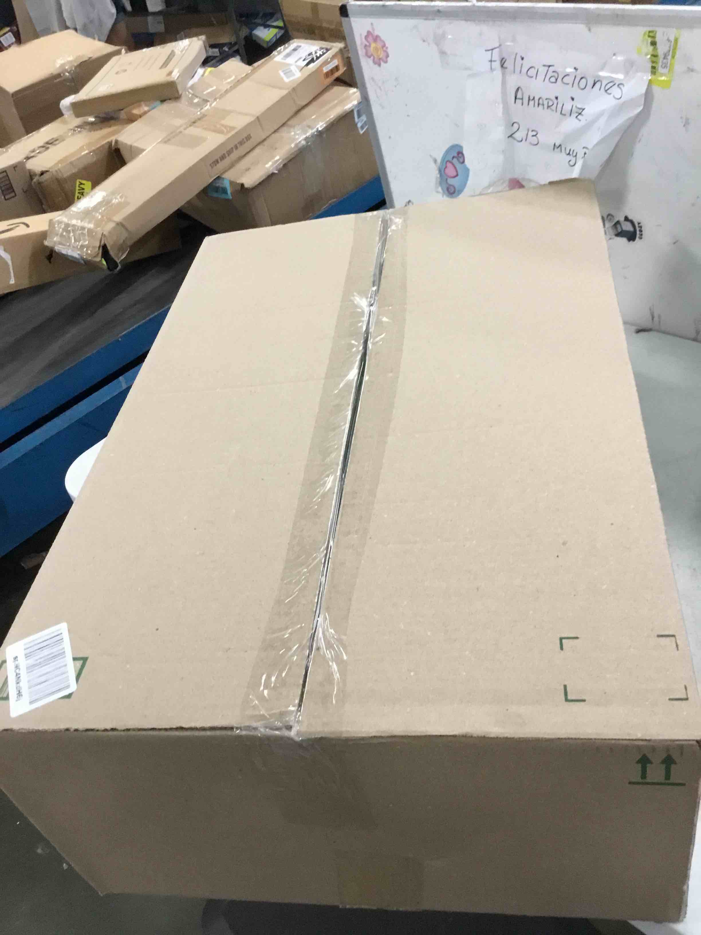 https://s3.amazonaws.com/lotting-images-prod/bidfta/BLU6540491_1718283860030.jpeg