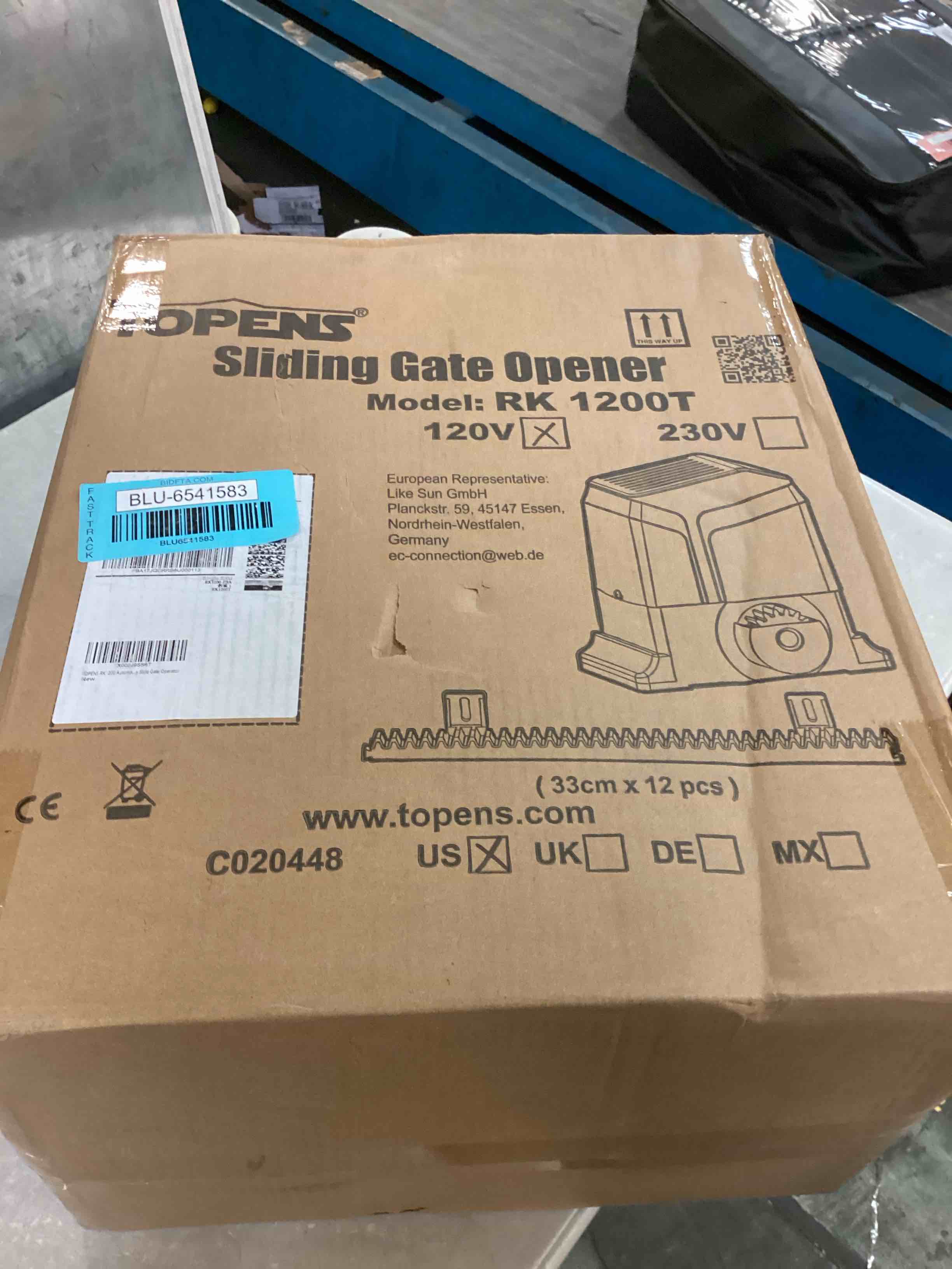 https://s3.amazonaws.com/lotting-images-prod/bidfta/BLU6541583_1718822162121.jpeg