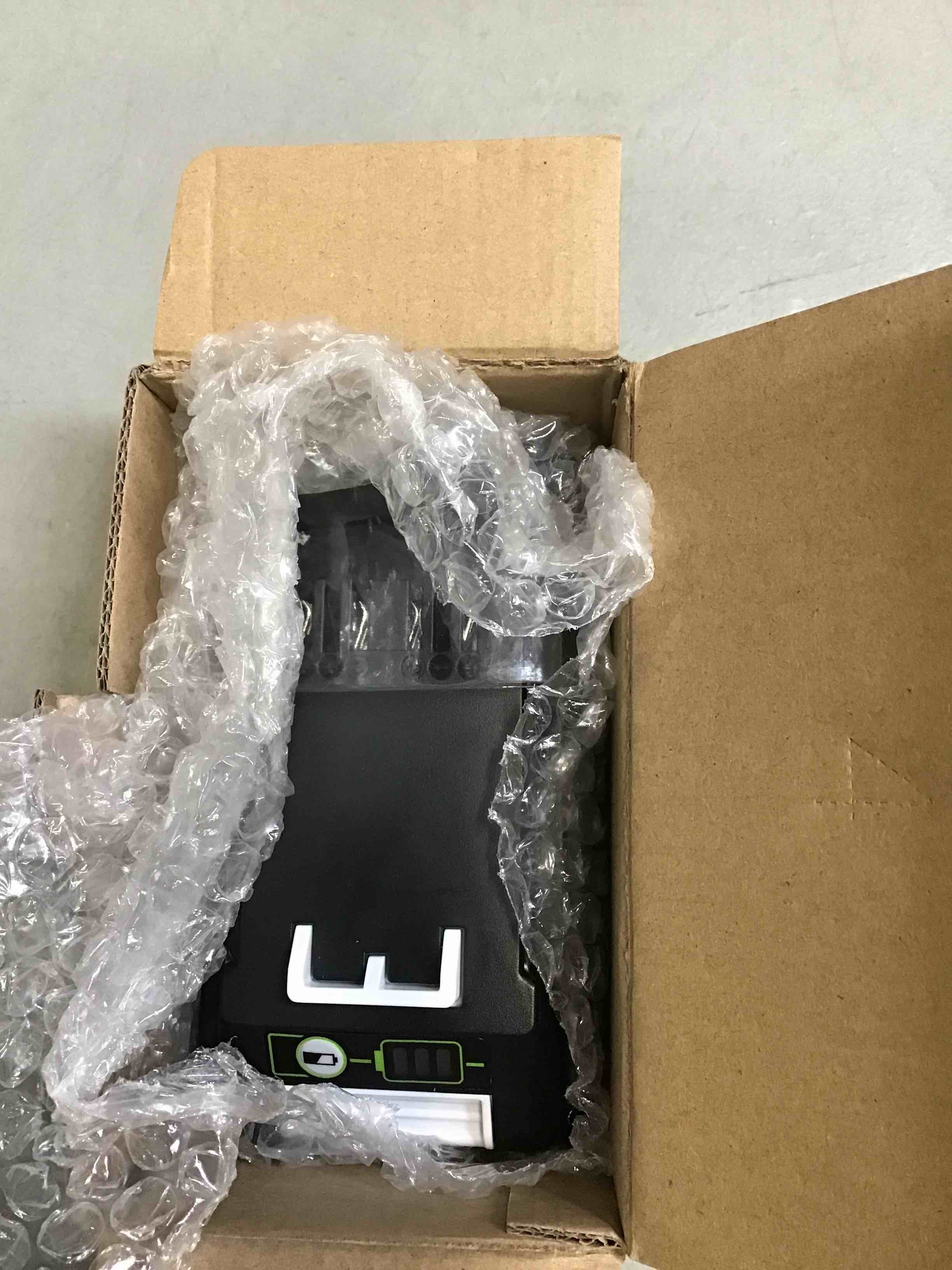 https://s3.amazonaws.com/lotting-images-prod/bidfta/BLU6543461_1718303715690.jpeg