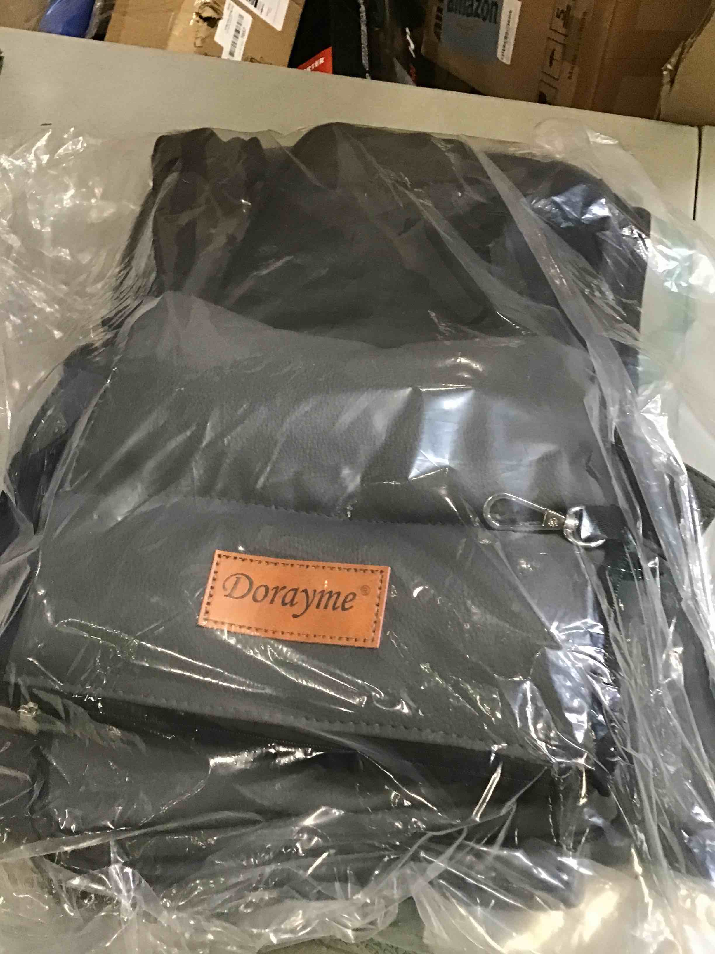 https://s3.amazonaws.com/lotting-images-prod/bidfta/BLU6543497_1718307898168.jpeg