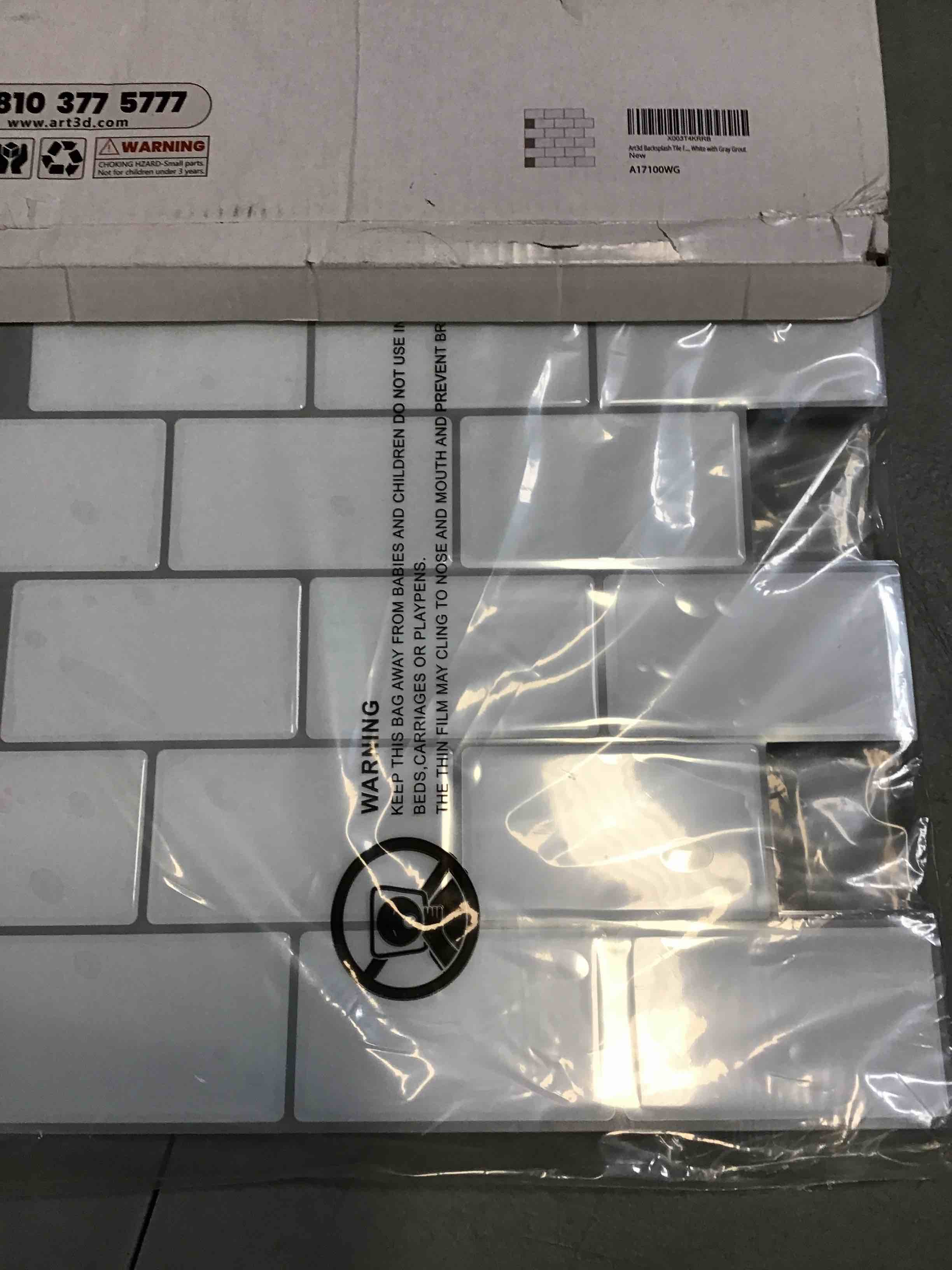 https://s3.amazonaws.com/lotting-images-prod/bidfta/BLU6543499_1718308022985.jpeg