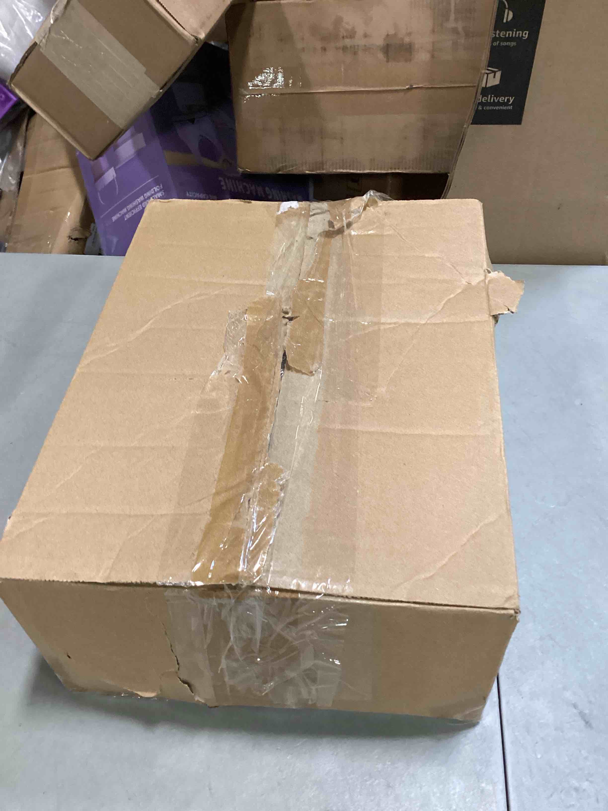 https://s3.amazonaws.com/lotting-images-prod/bidfta/BLU6543526_1718367514000.jpeg