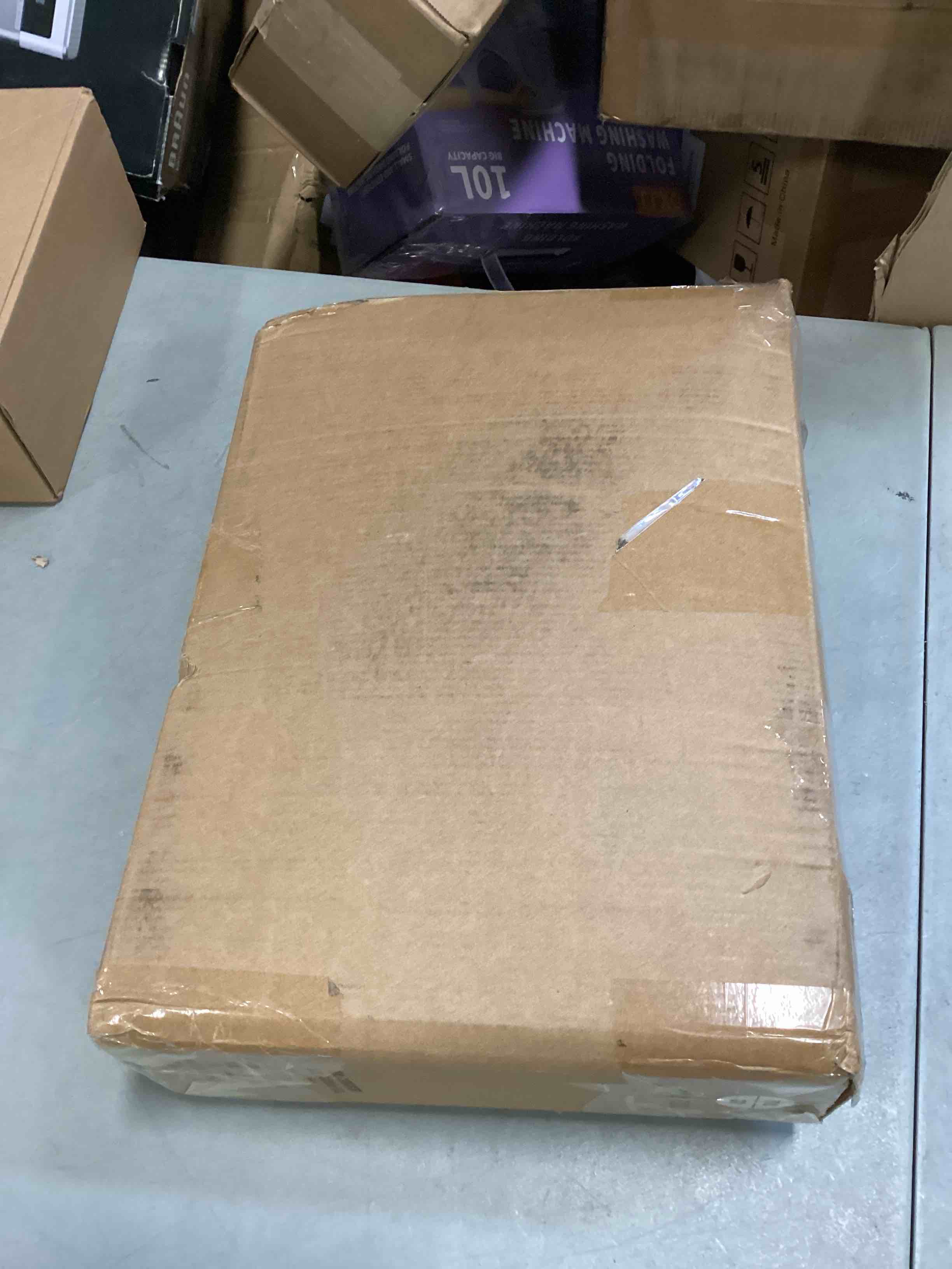 https://s3.amazonaws.com/lotting-images-prod/bidfta/BLU6543538_1718369332217.jpeg