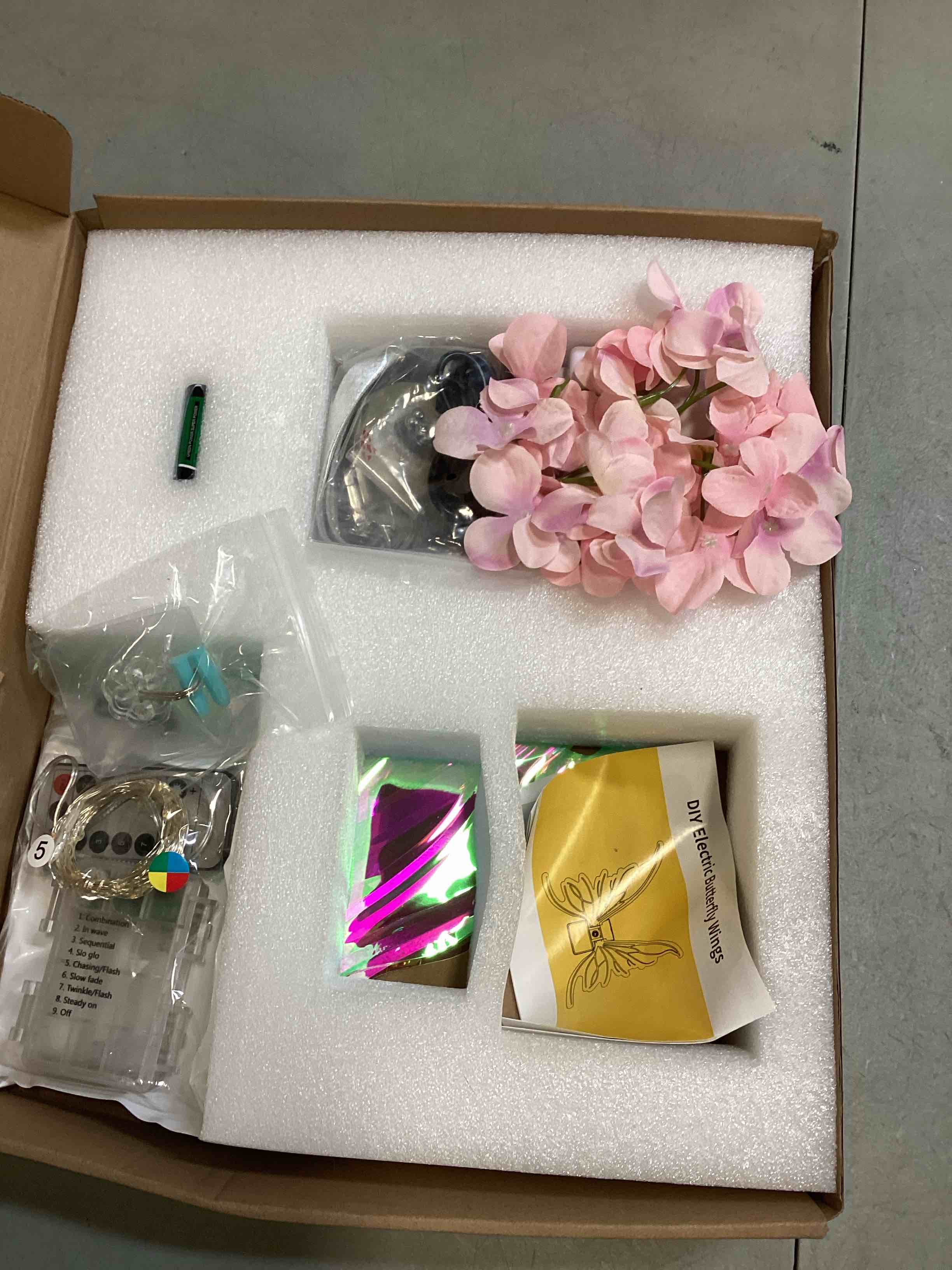 https://s3.amazonaws.com/lotting-images-prod/bidfta/BLU6543693_1718394632870.jpeg