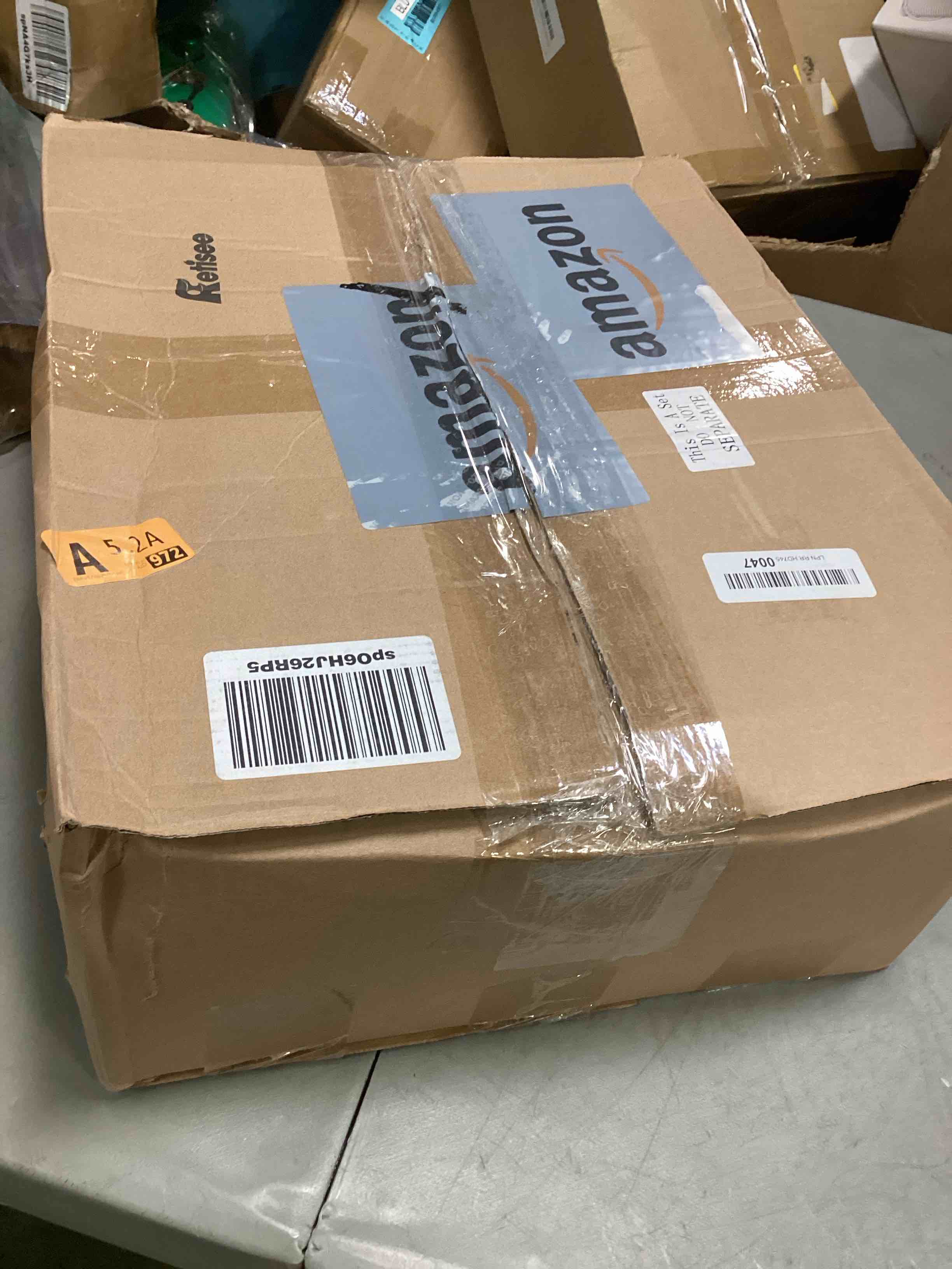https://s3.amazonaws.com/lotting-images-prod/bidfta/BLU6543723_1718450358053.jpeg