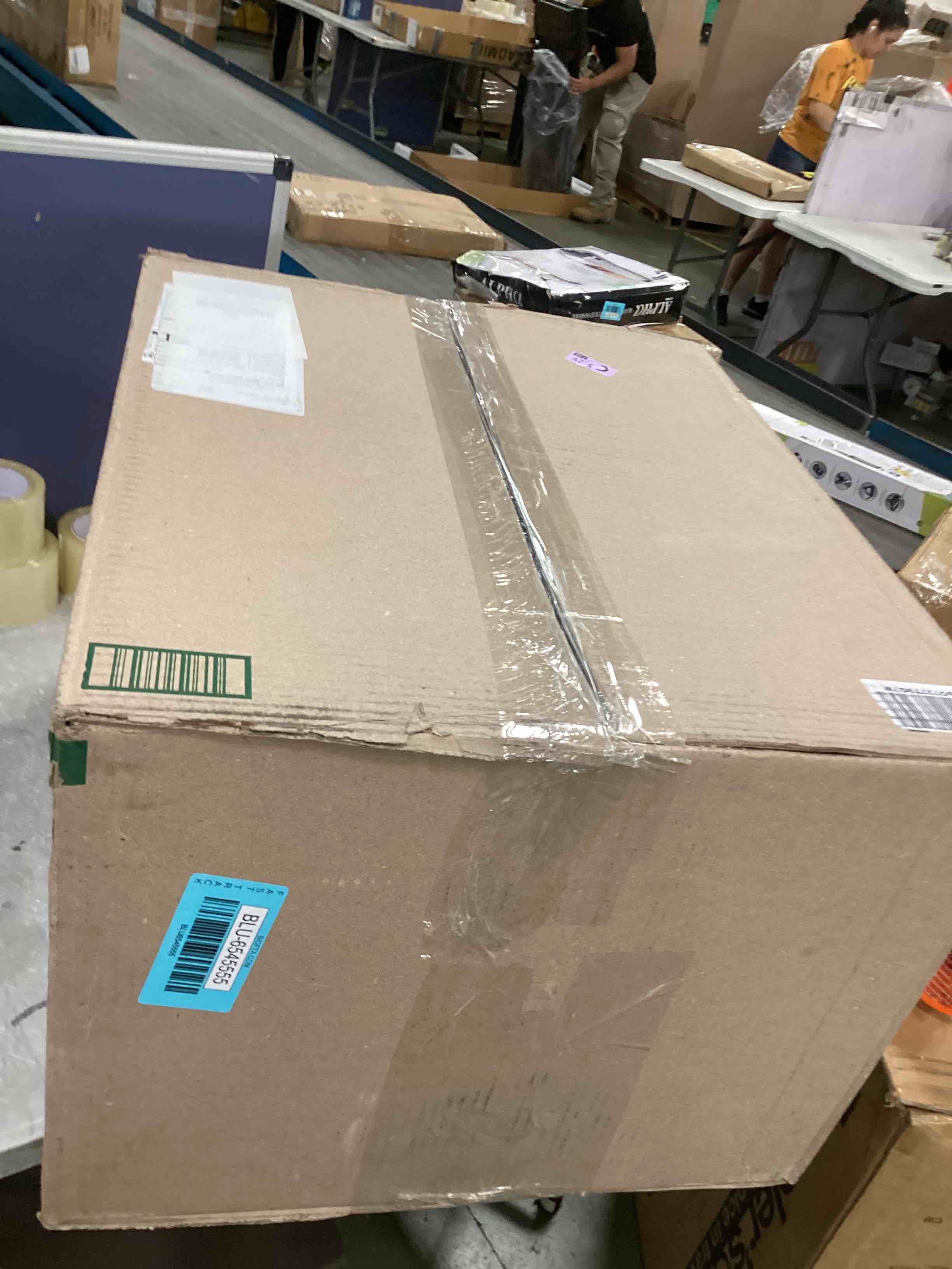 https://s3.amazonaws.com/lotting-images-prod/bidfta/BLU6545555_1718796179306.jpeg