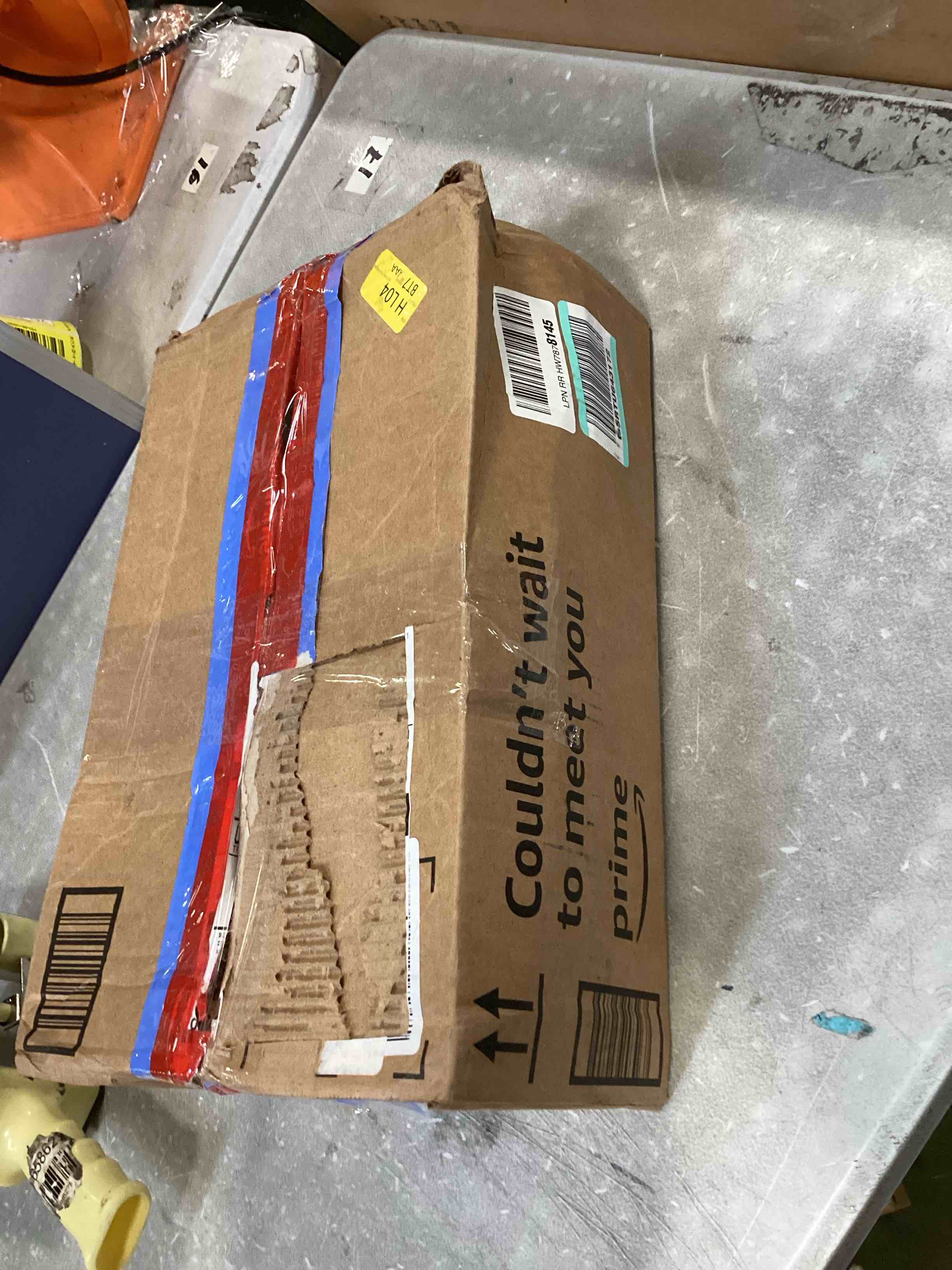 https://s3.amazonaws.com/lotting-images-prod/bidfta/BLU6545760_1718822601315.jpeg
