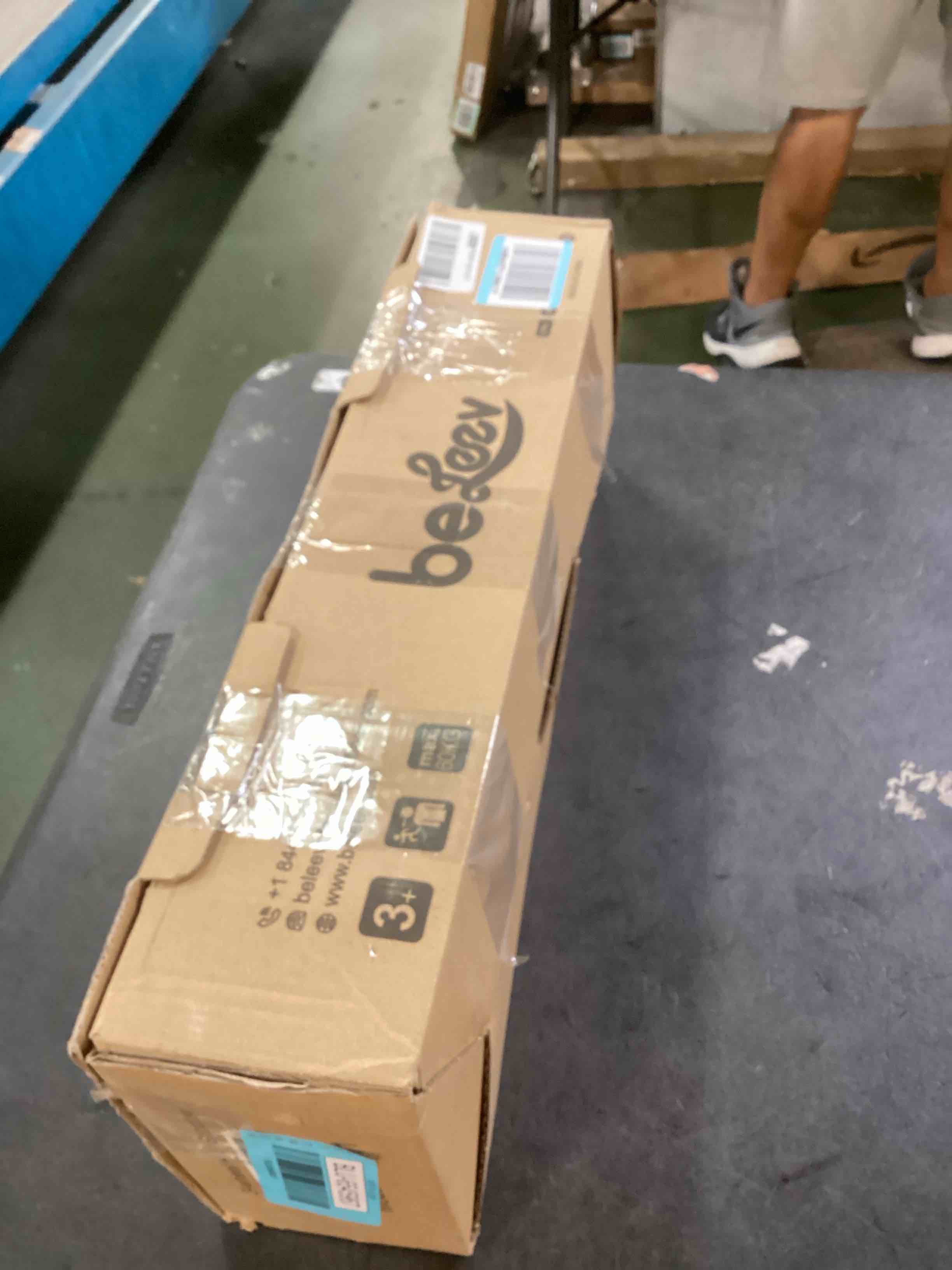 https://s3.amazonaws.com/lotting-images-prod/bidfta/BLU6545967_1718900388472.jpeg