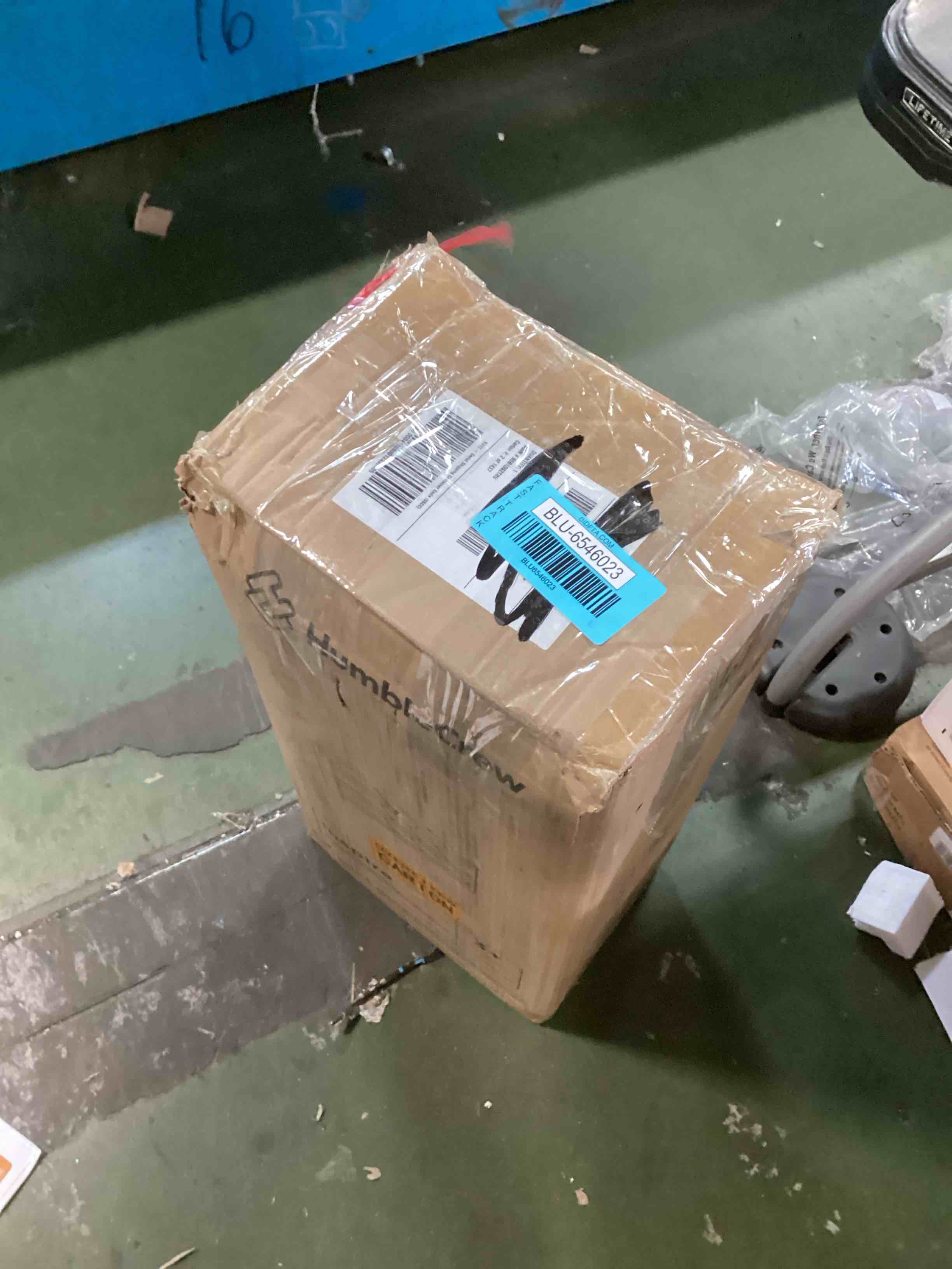 https://s3.amazonaws.com/lotting-images-prod/bidfta/BLU6546023_1718908463050.jpeg