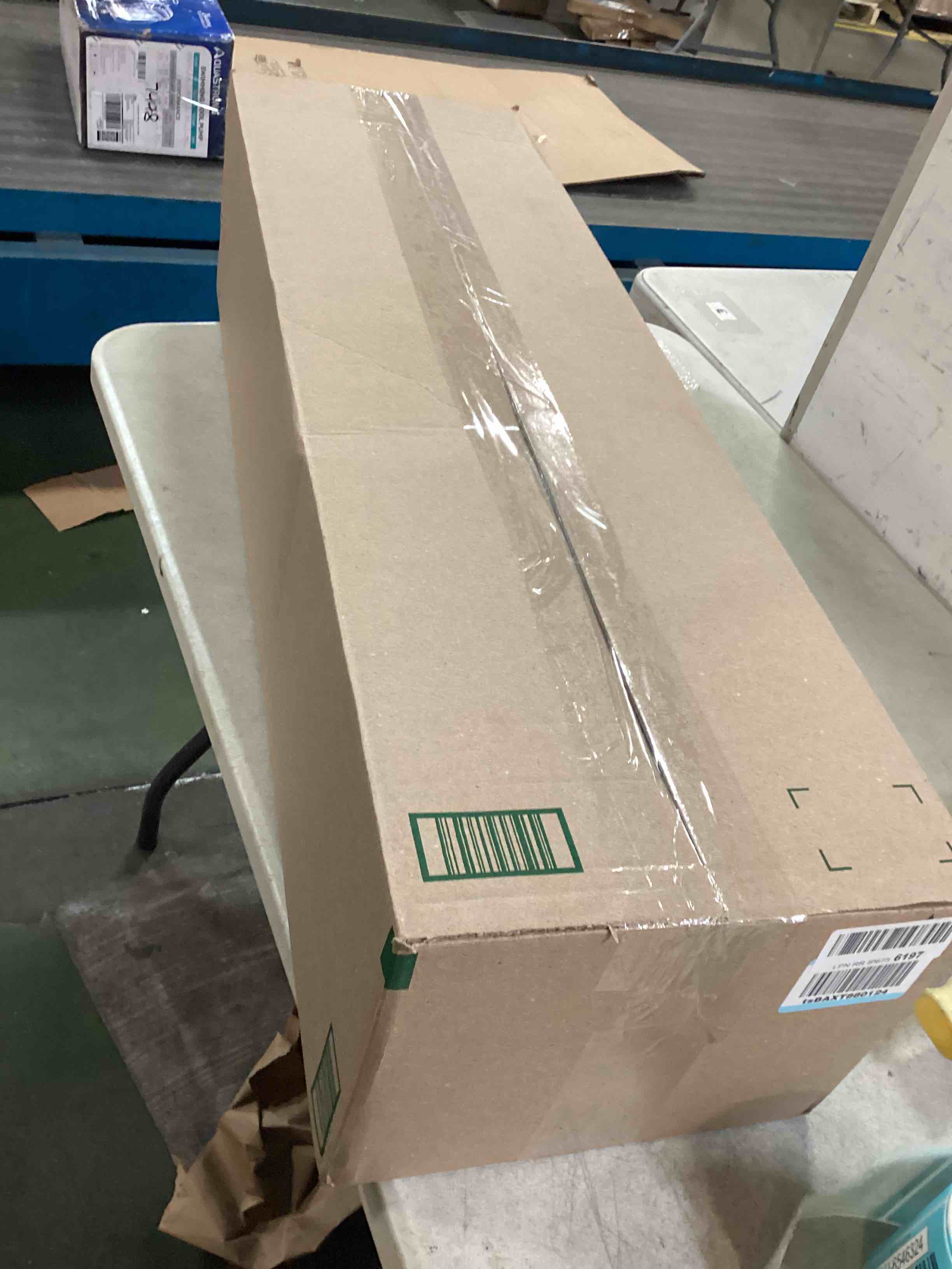 https://s3.amazonaws.com/lotting-images-prod/bidfta/BLU6546318_1719062139820.jpeg