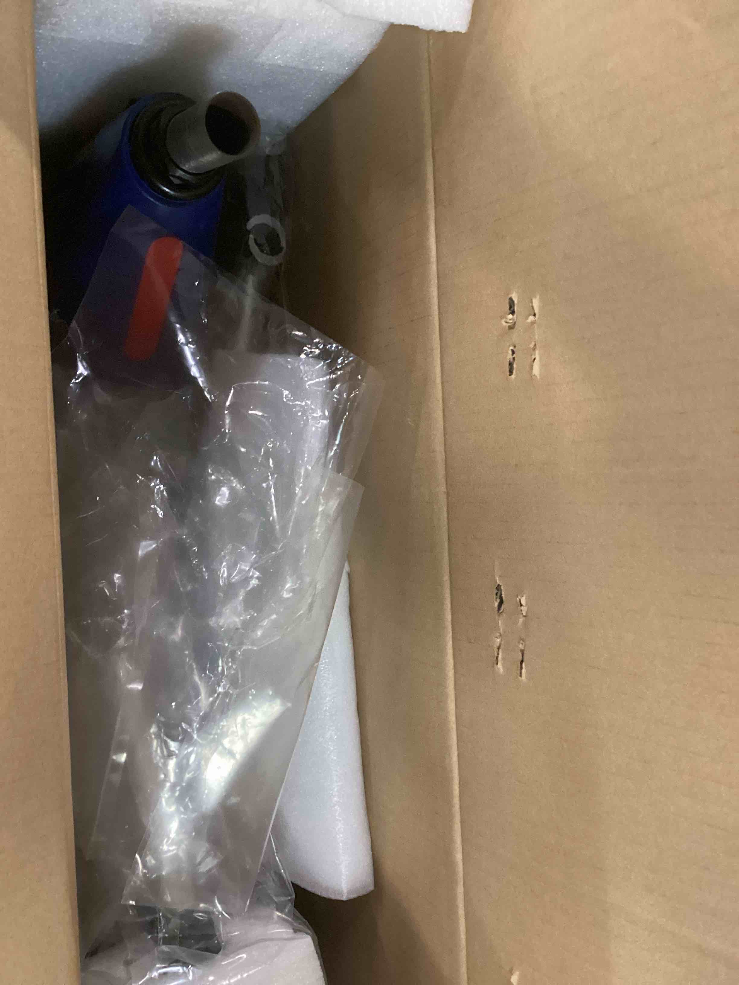 https://s3.amazonaws.com/lotting-images-prod/bidfta/BLU6546396_1719228824590.jpeg