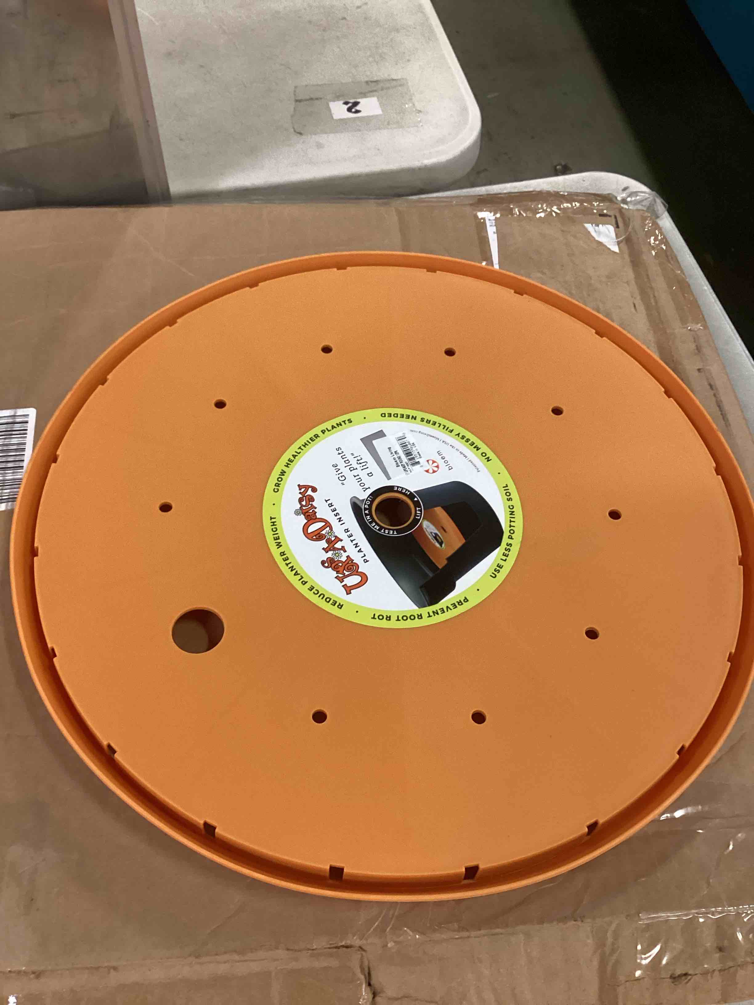 https://s3.amazonaws.com/lotting-images-prod/bidfta/BLU6546410_1719230665489.jpeg