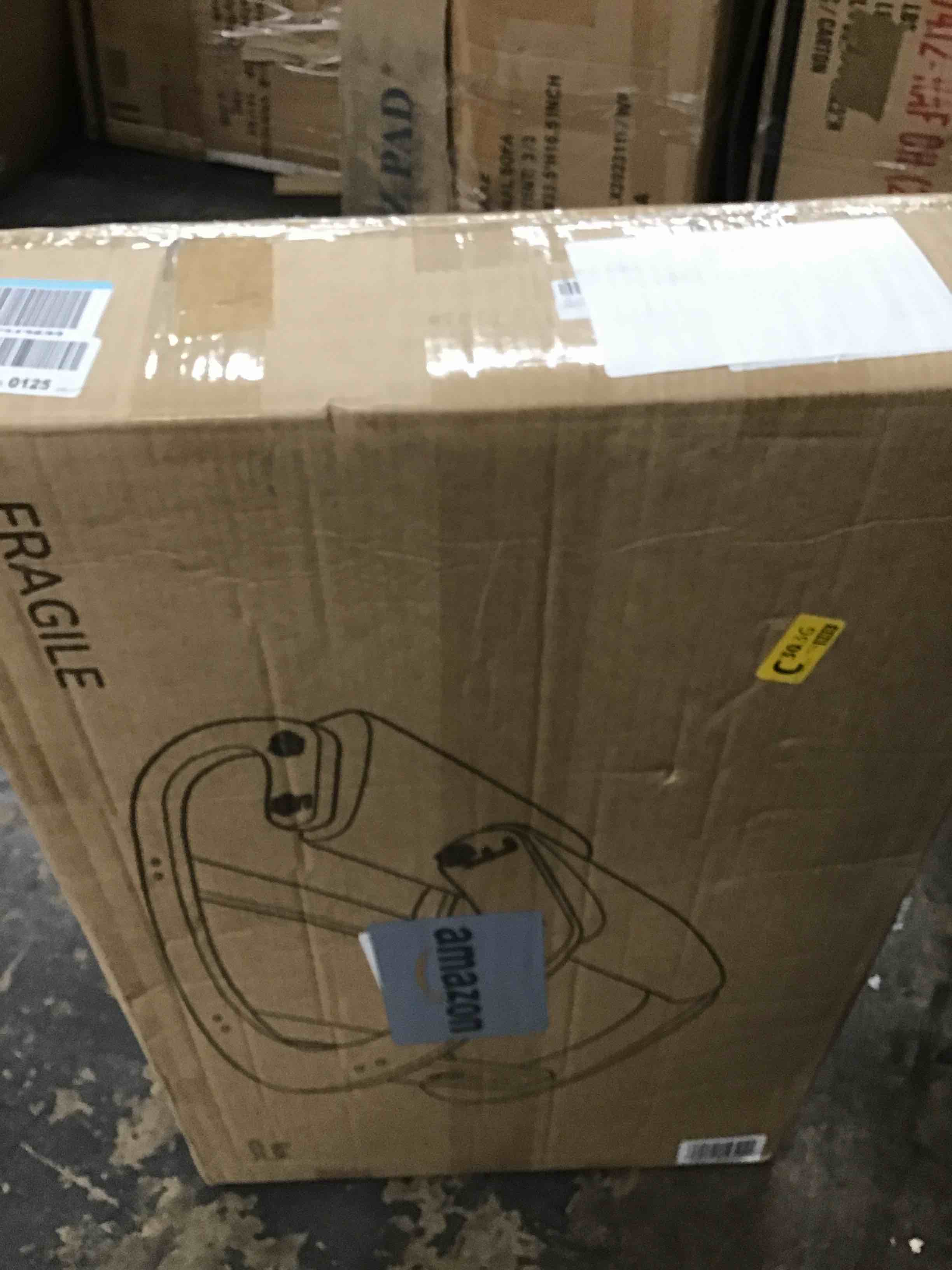 https://s3.amazonaws.com/lotting-images-prod/bidfta/BLU6548661_1720445382762.jpeg