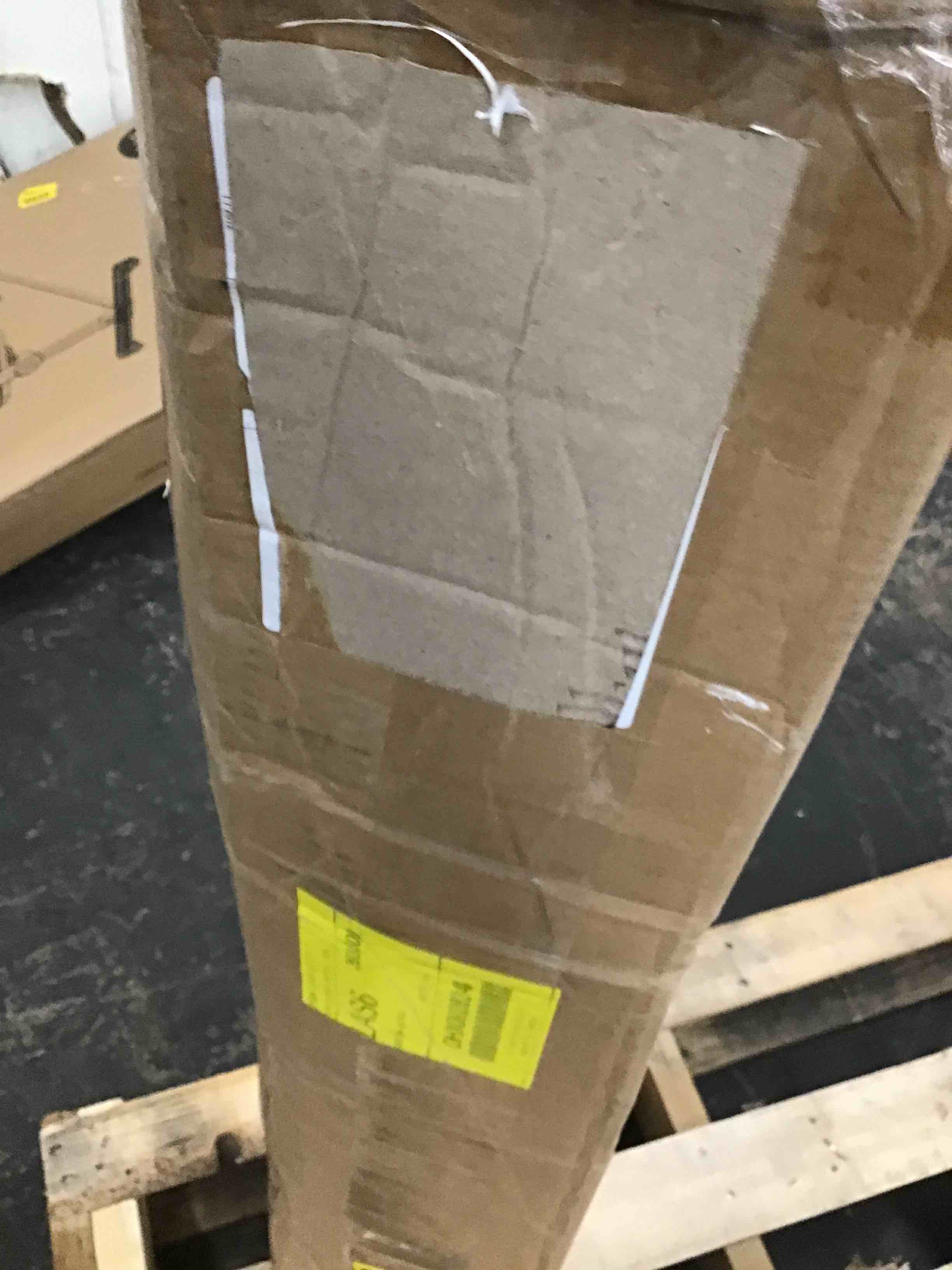 https://s3.amazonaws.com/lotting-images-prod/bidfta/BLU6548688_1720452949258.jpeg