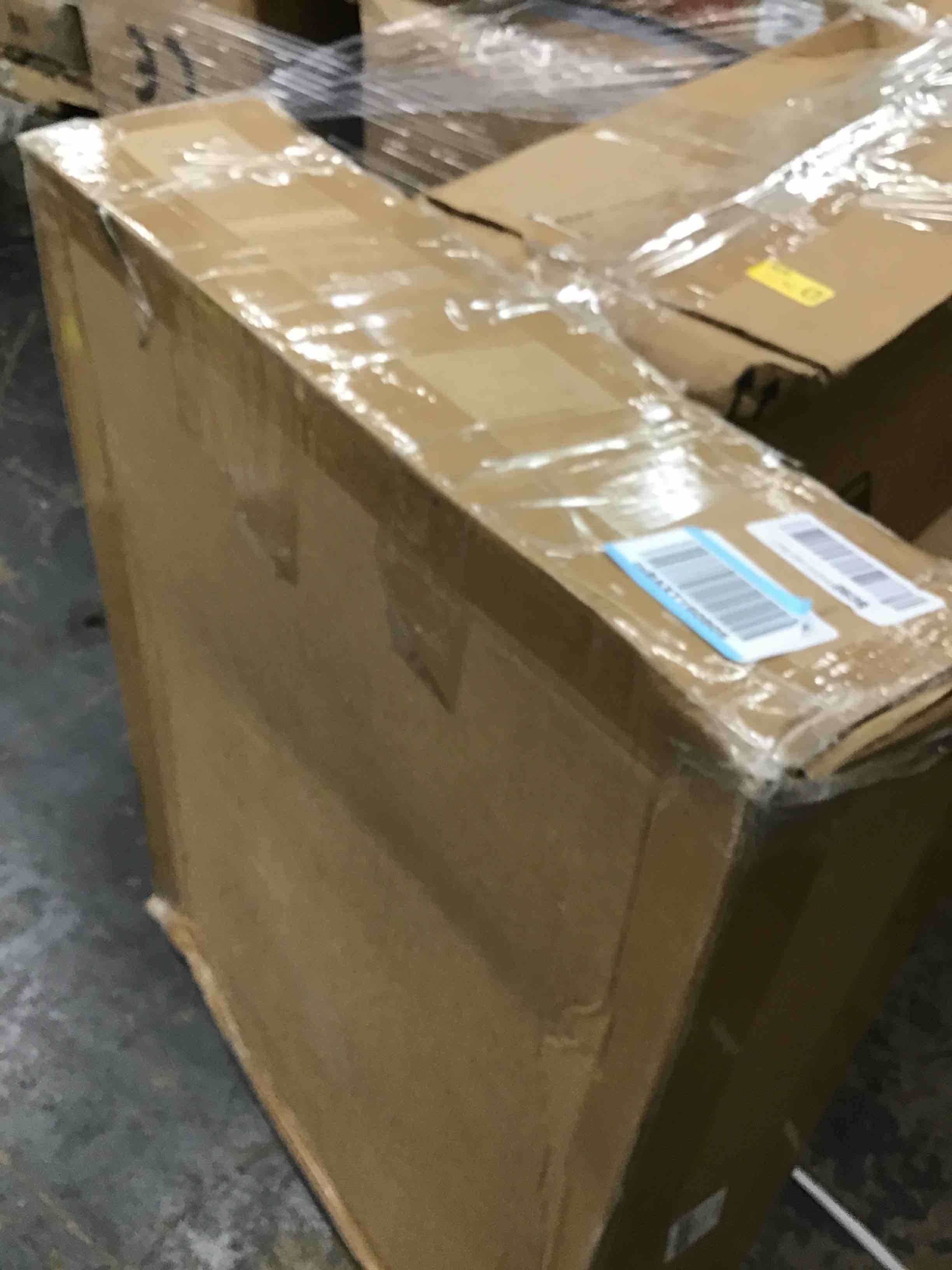 https://s3.amazonaws.com/lotting-images-prod/bidfta/BLU6548697_1720454331531.jpeg