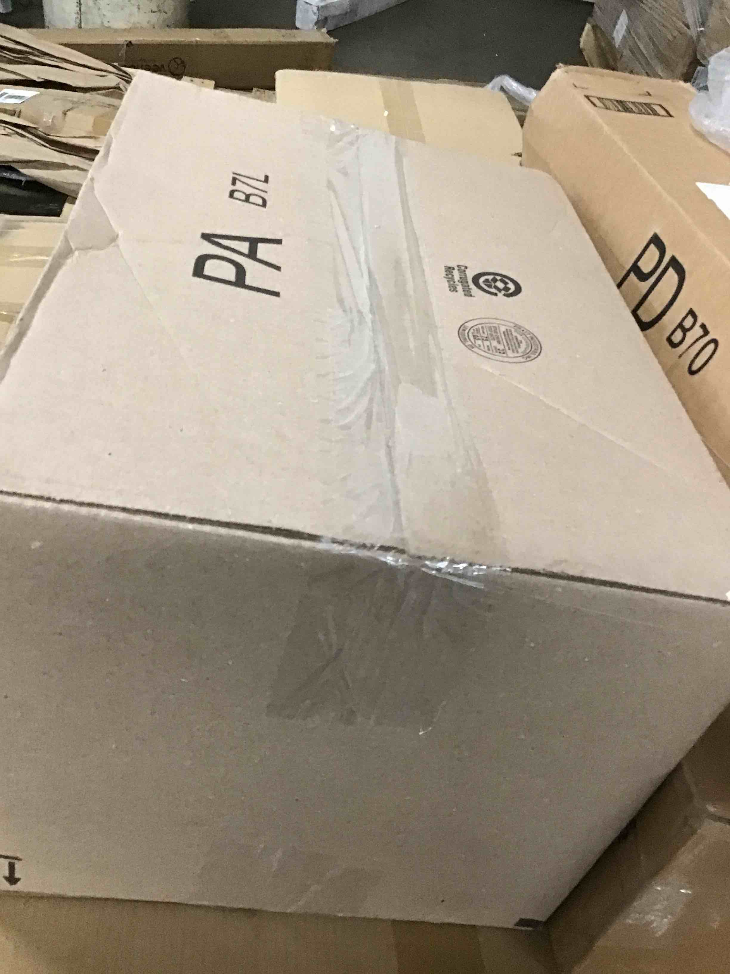 https://s3.amazonaws.com/lotting-images-prod/bidfta/BLU6549633_1722430262996.jpeg