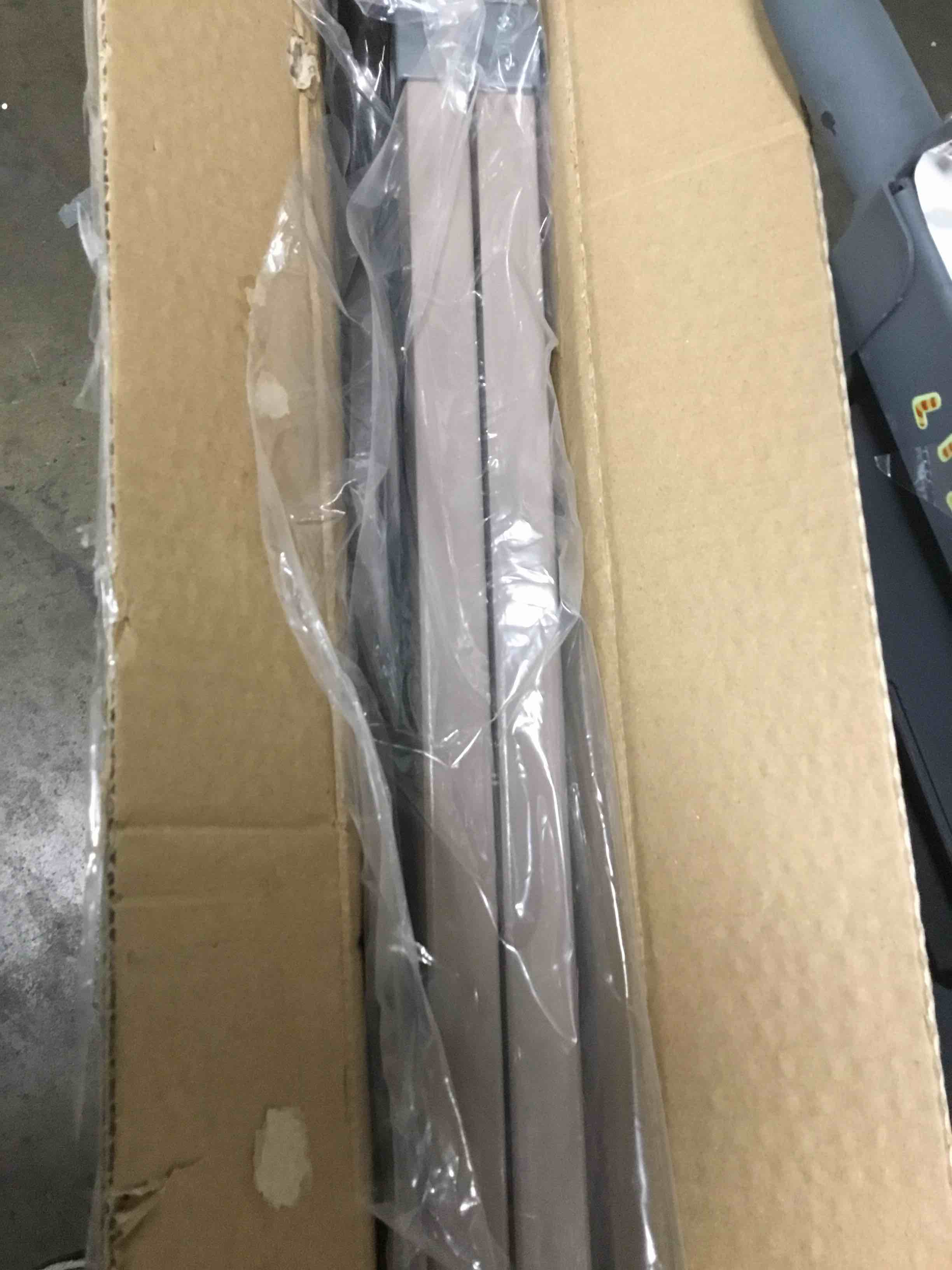 https://s3.amazonaws.com/lotting-images-prod/bidfta/BLU6549856_1723146655390.jpeg