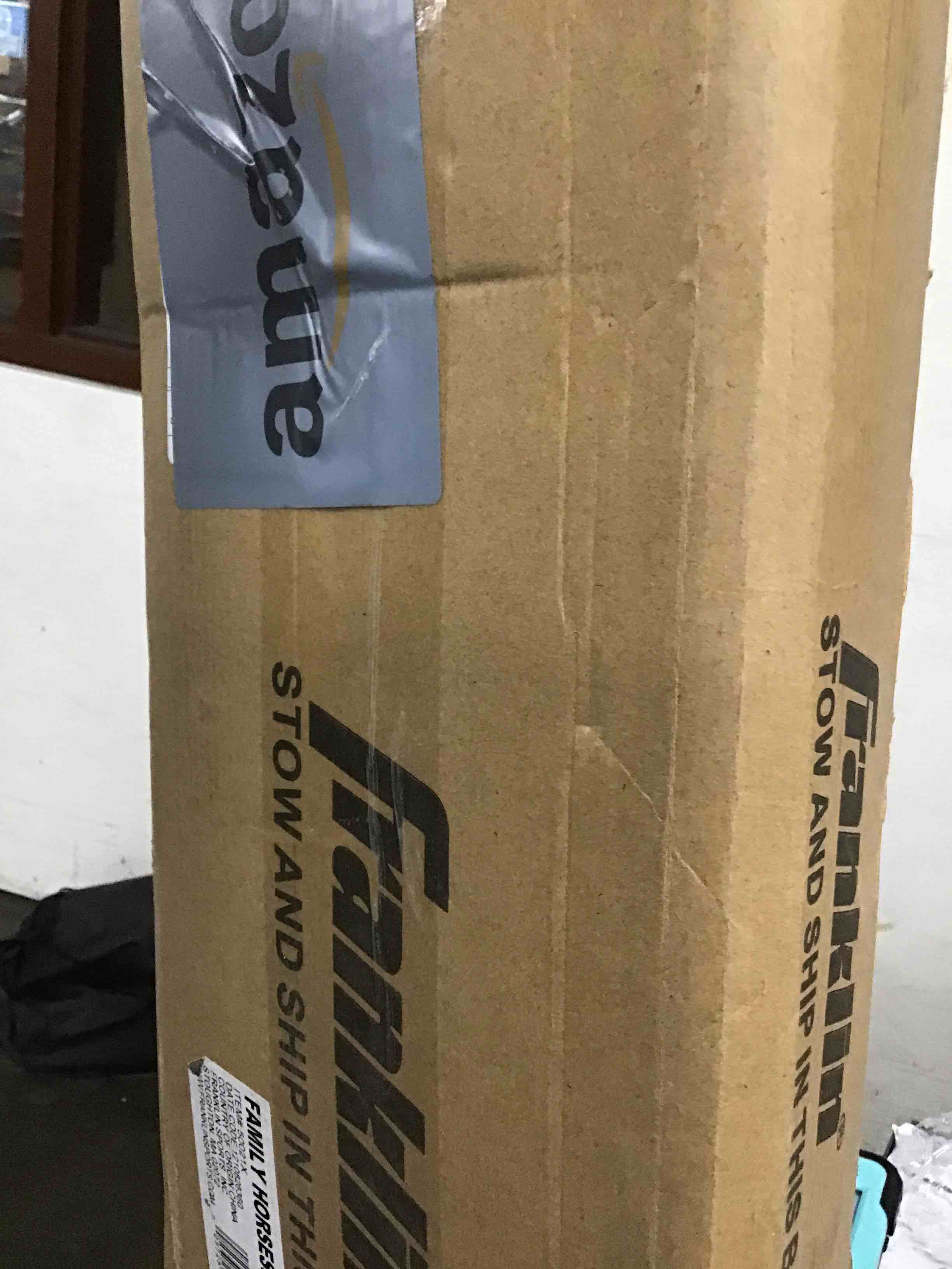 https://s3.amazonaws.com/lotting-images-prod/bidfta/BLU6549892_1723151883667.jpeg