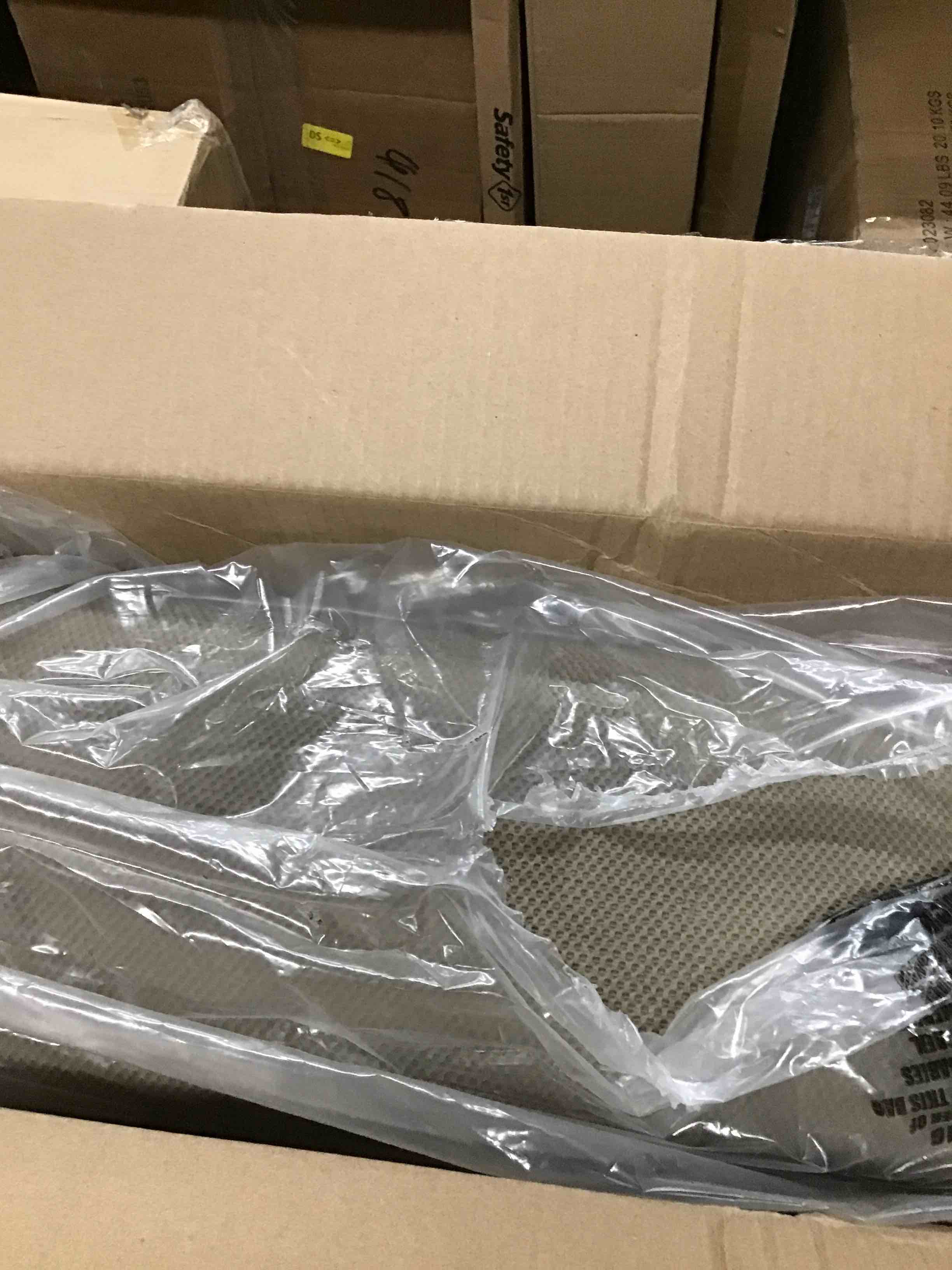 https://s3.amazonaws.com/lotting-images-prod/bidfta/BLU6549899_1723153342027.jpeg