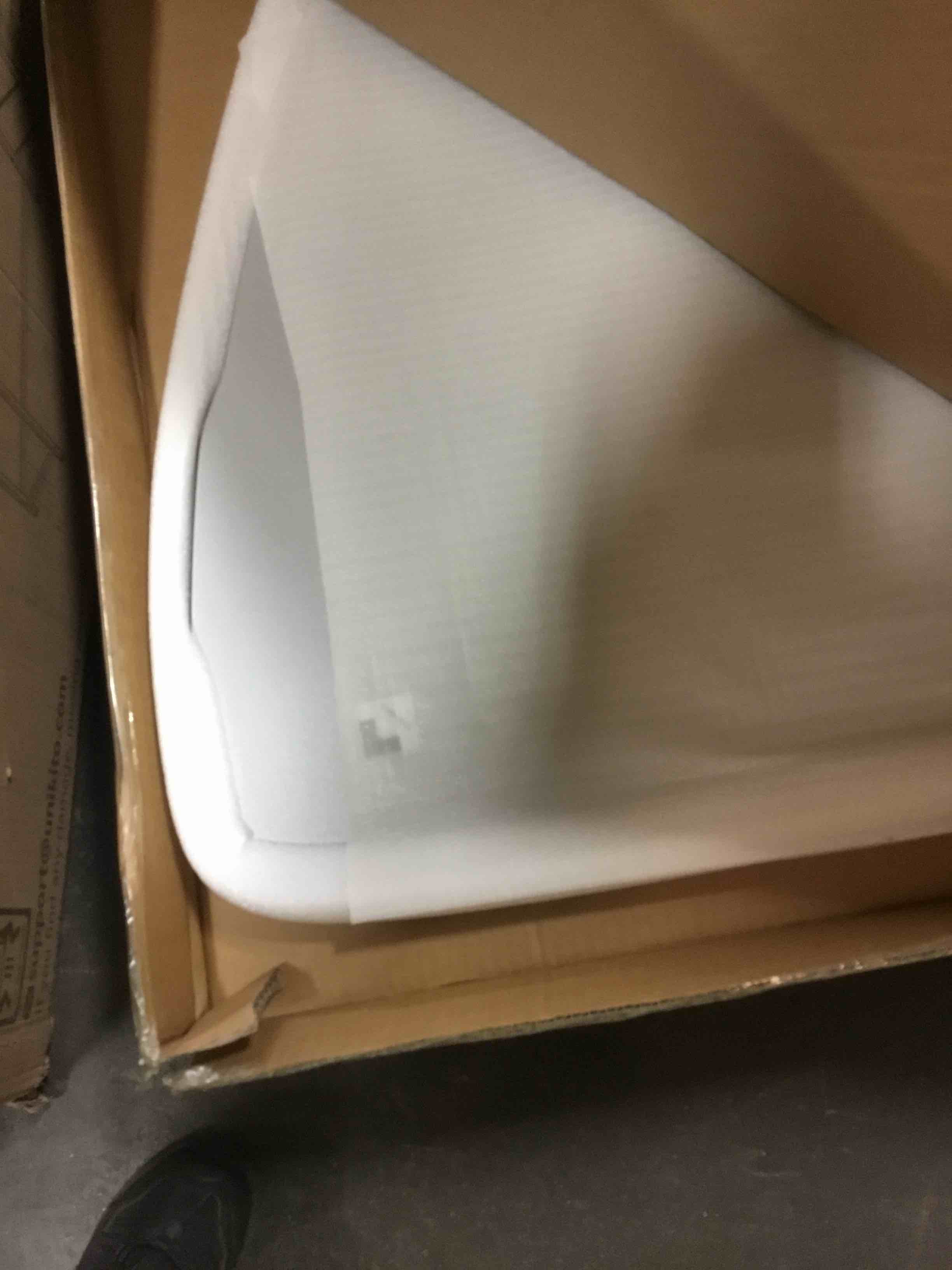 https://s3.amazonaws.com/lotting-images-prod/bidfta/BLU6549976_1723217529579.jpeg