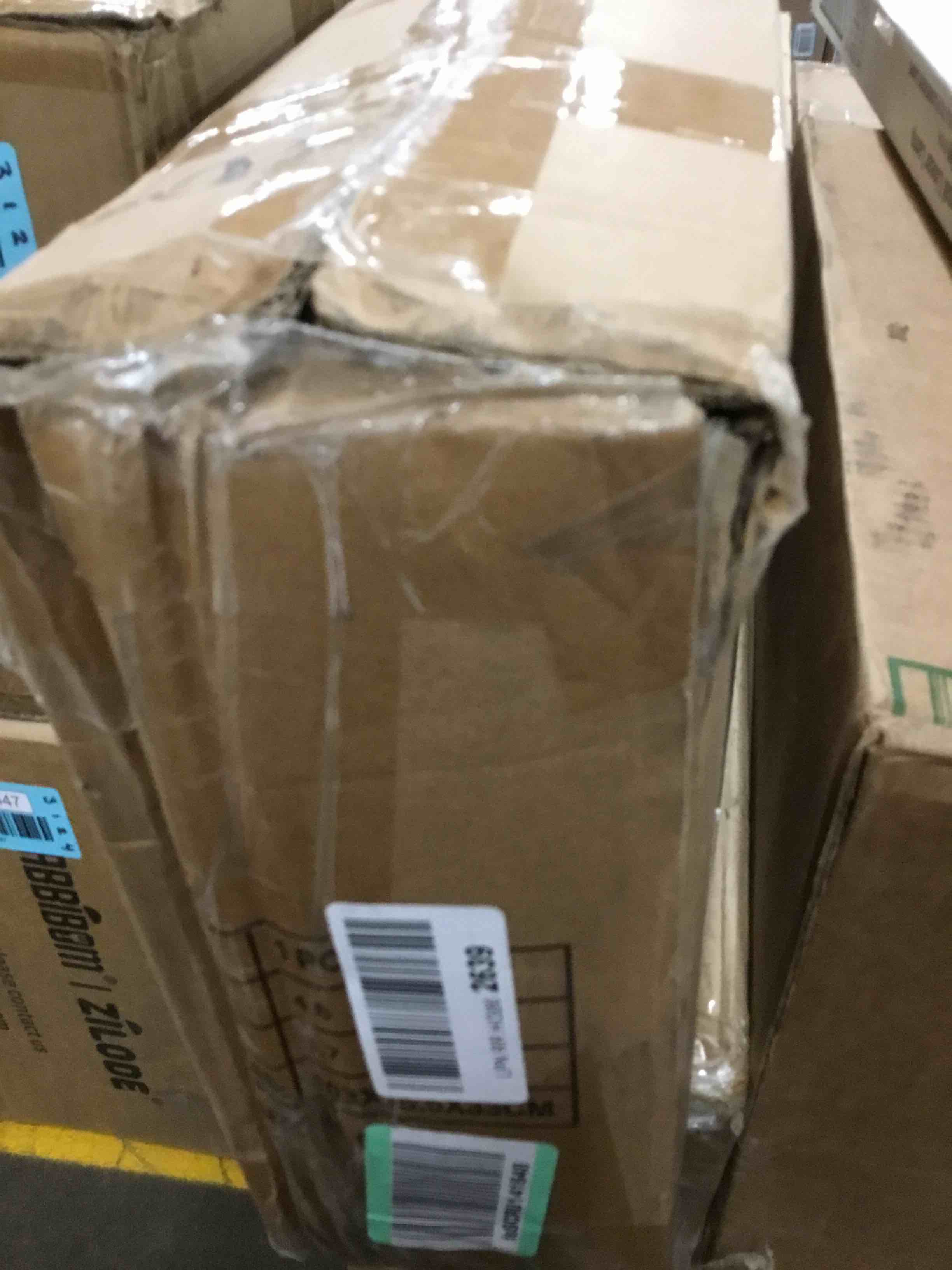 https://s3.amazonaws.com/lotting-images-prod/bidfta/BLU6552450_1717529785540.jpeg