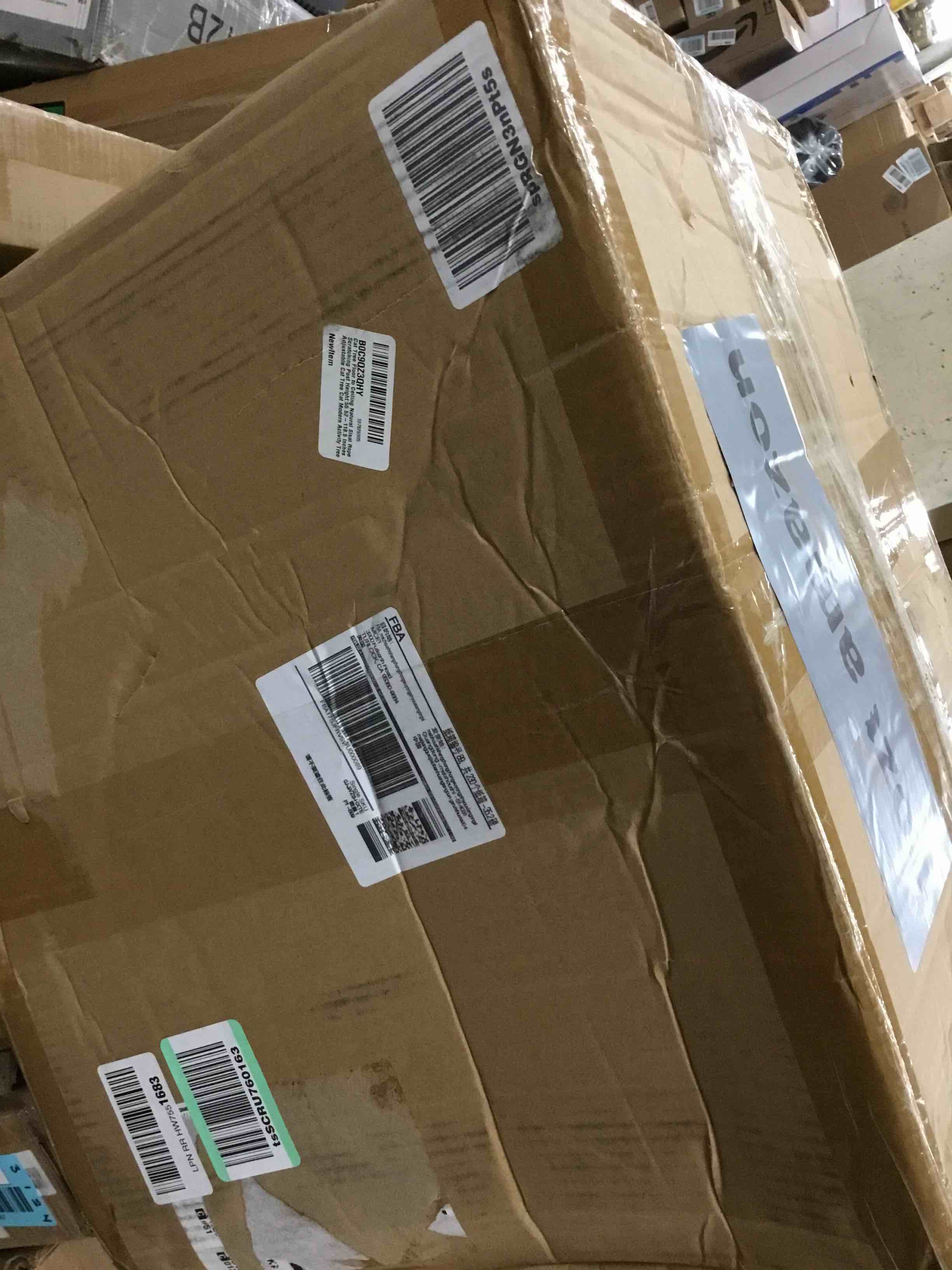 https://s3.amazonaws.com/lotting-images-prod/bidfta/BLU6552459_1717530590371.jpeg
