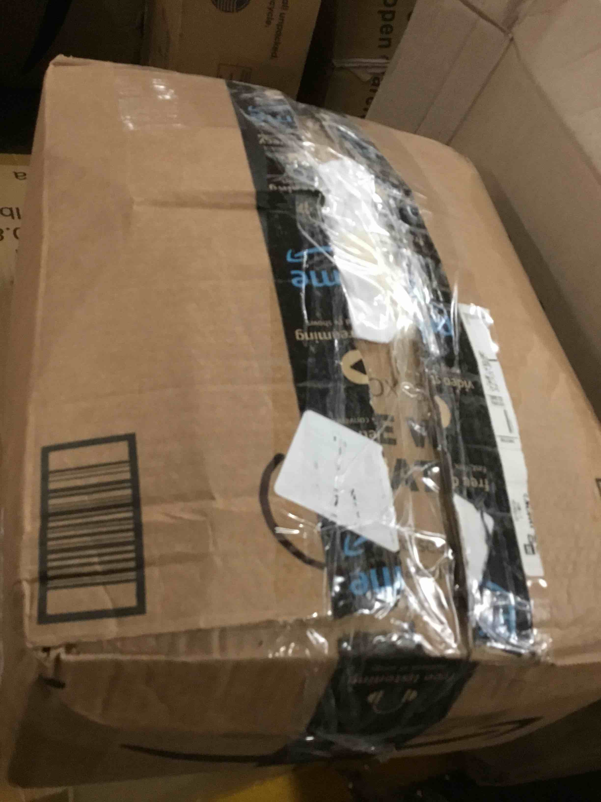 https://s3.amazonaws.com/lotting-images-prod/bidfta/BLU6552460_1717531557812.jpeg