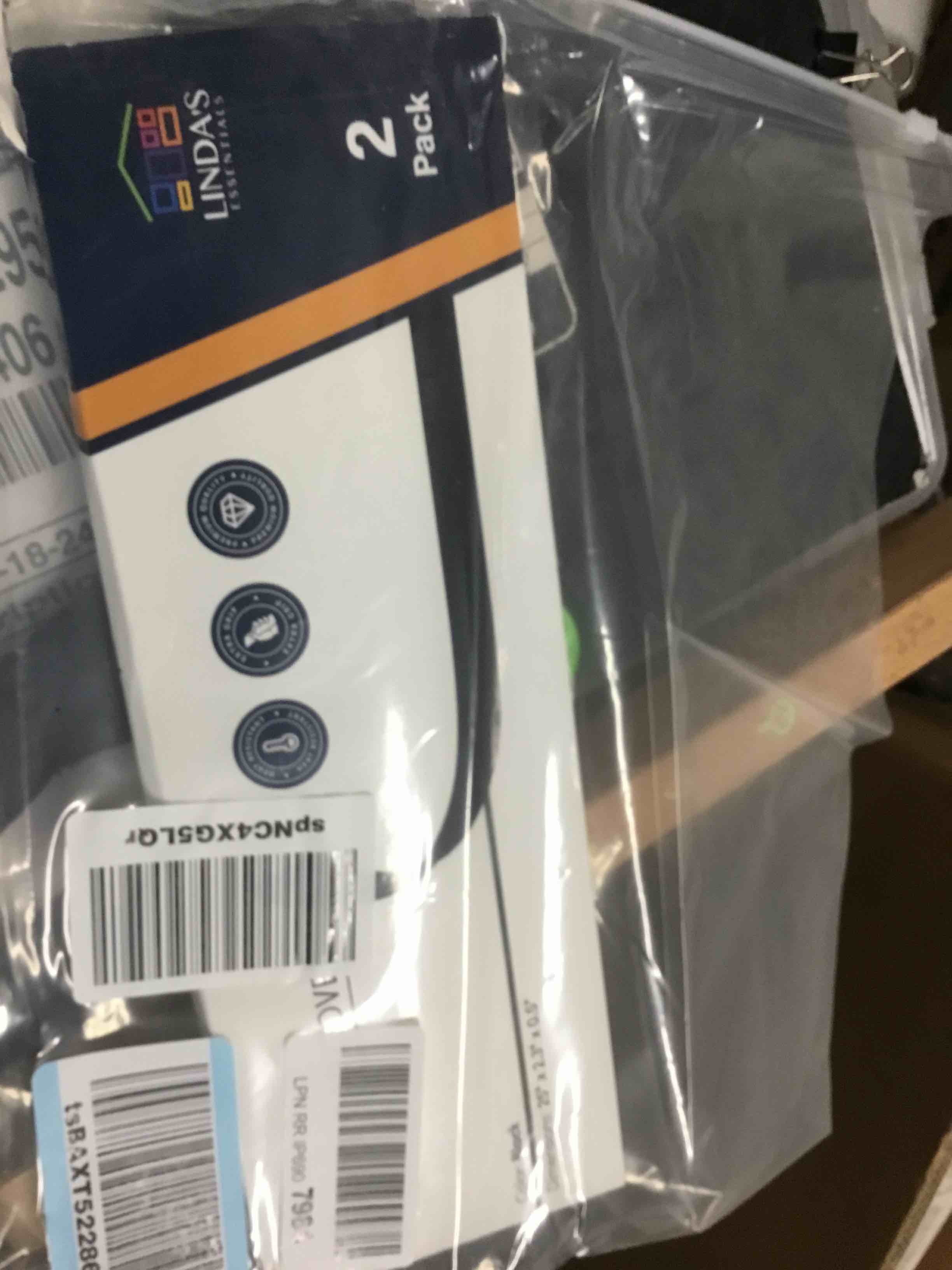 https://s3.amazonaws.com/lotting-images-prod/bidfta/BLU6553754_1721143410025.jpeg