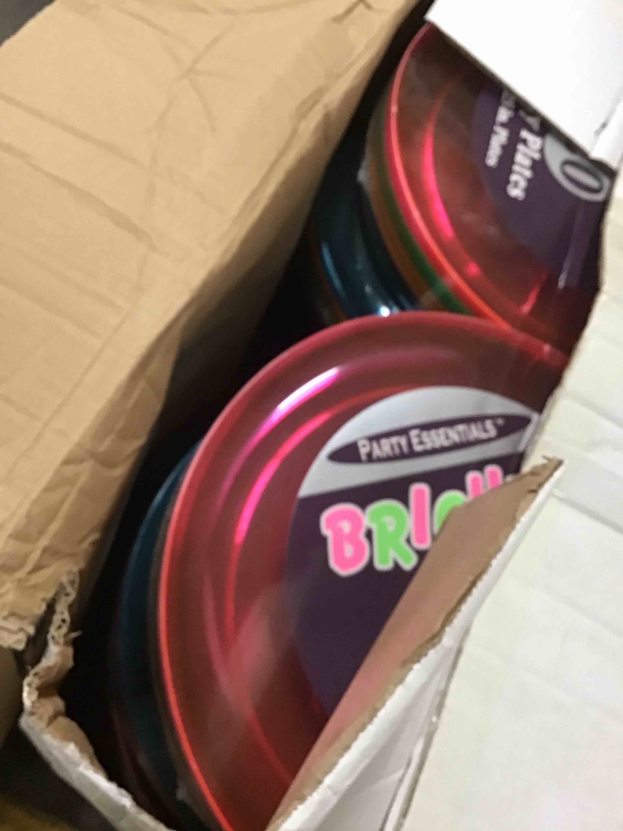 https://s3.amazonaws.com/lotting-images-prod/bidfta/BLU6553941_1718998106427.jpeg
