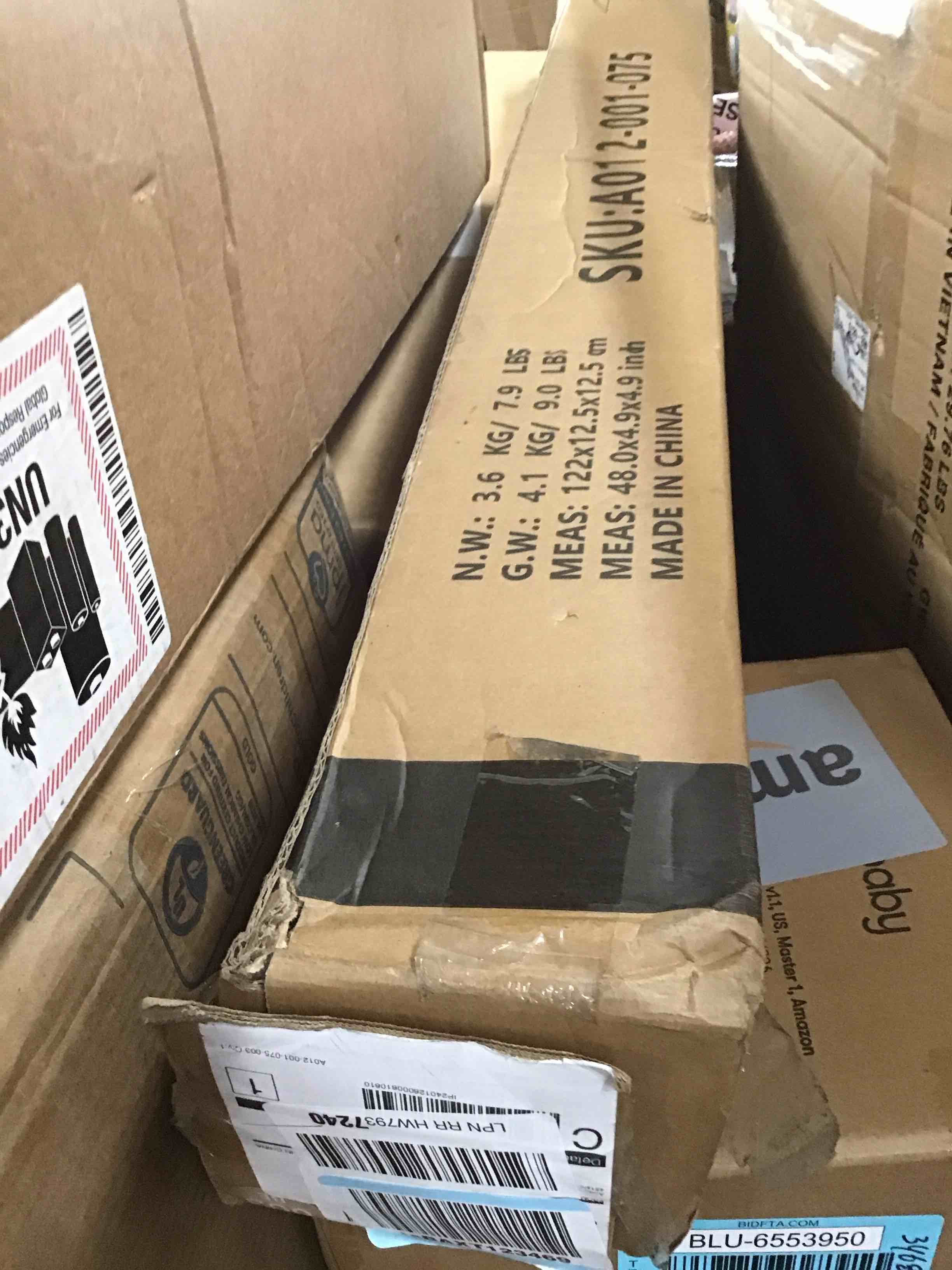 https://s3.amazonaws.com/lotting-images-prod/bidfta/BLU6553951_1718999628748.jpeg