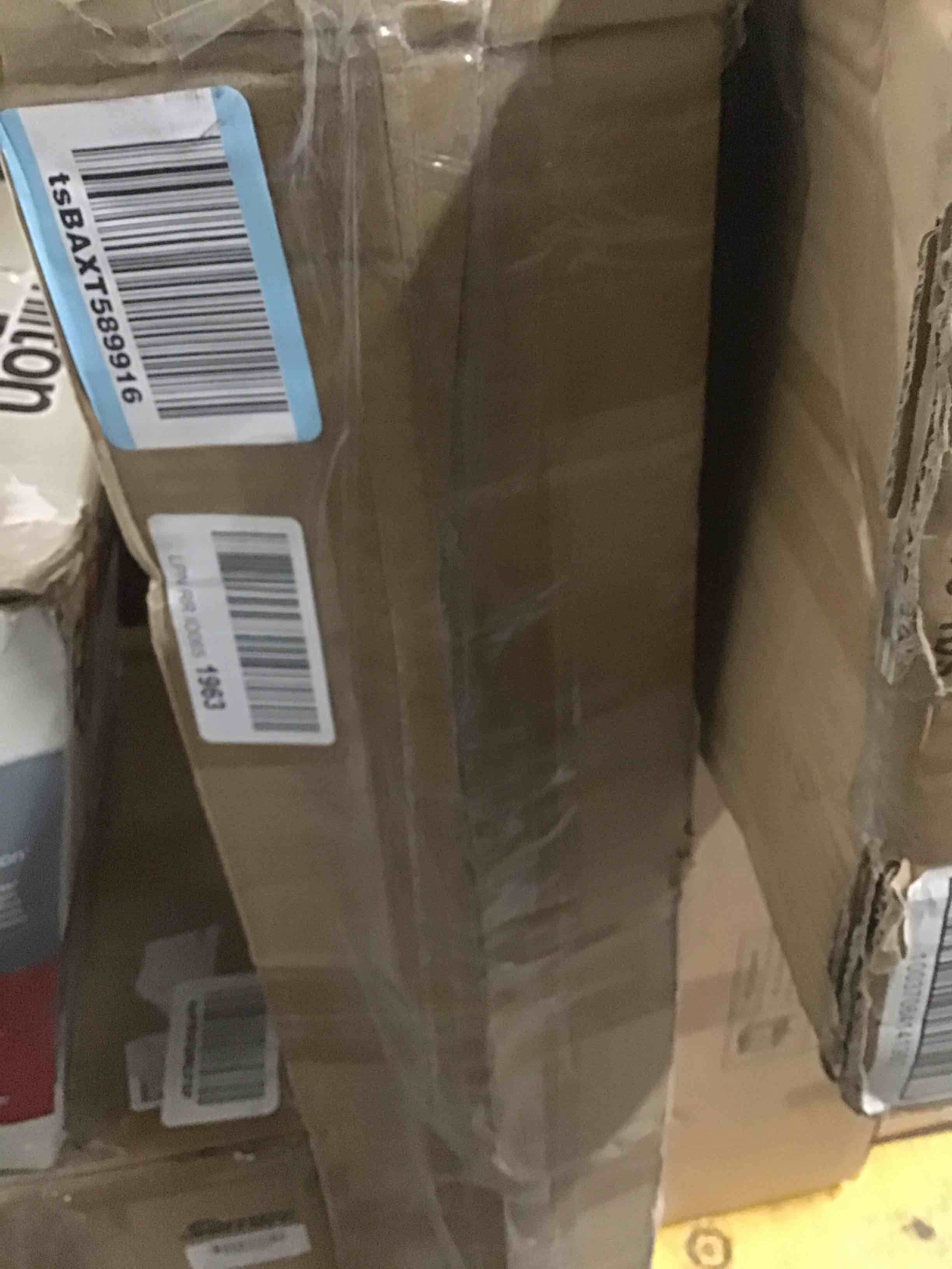 https://s3.amazonaws.com/lotting-images-prod/bidfta/BLU6554003_1719236674038.jpeg