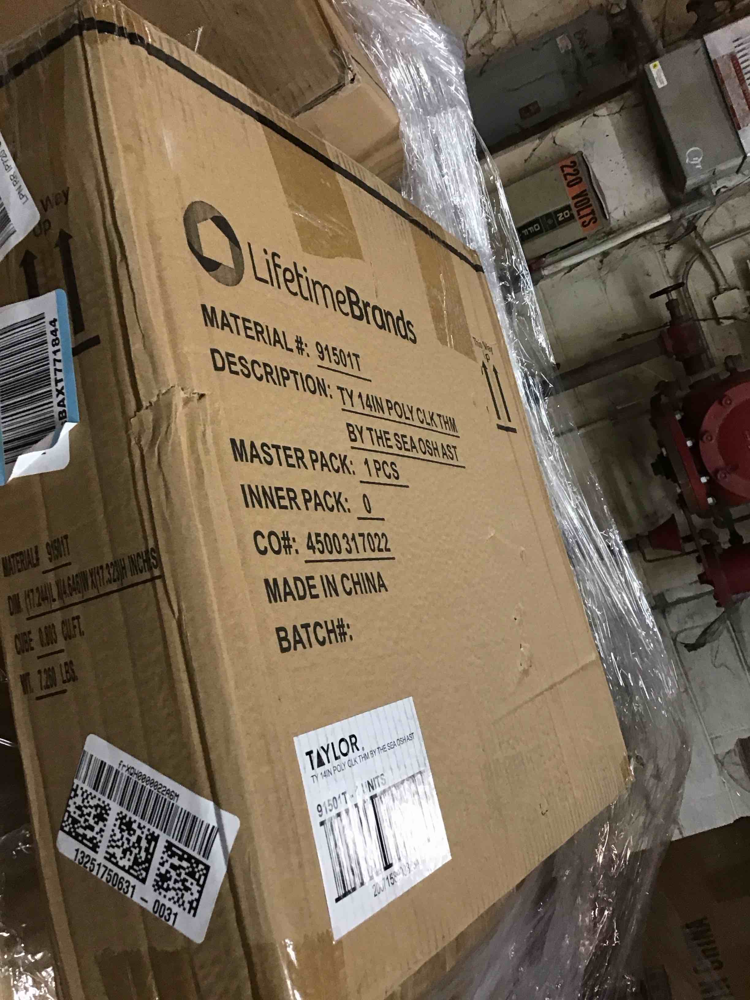 https://s3.amazonaws.com/lotting-images-prod/bidfta/BLU6554130_1720205353495.jpeg