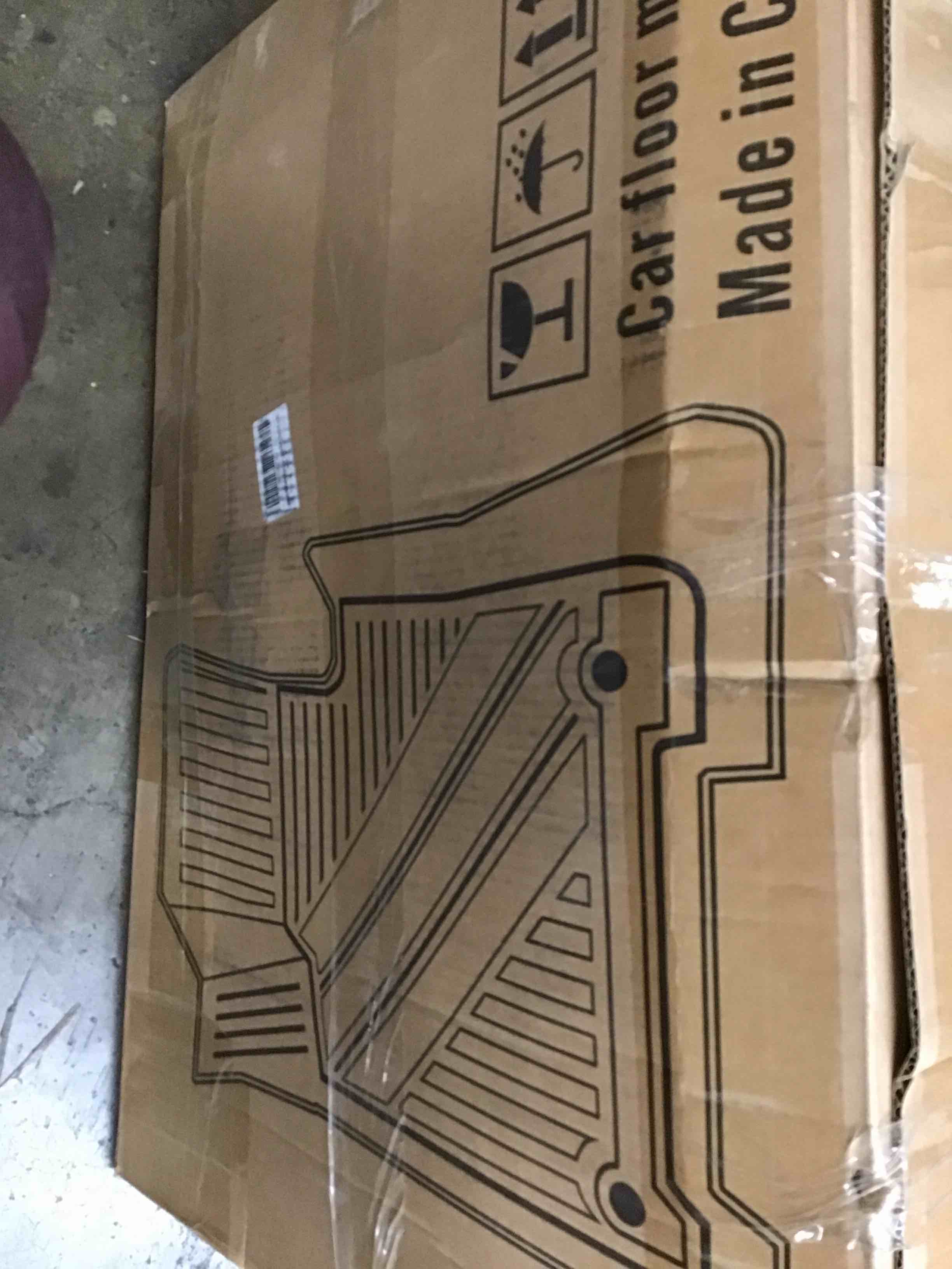 https://s3.amazonaws.com/lotting-images-prod/bidfta/BLU6554260_1720537312793.jpeg